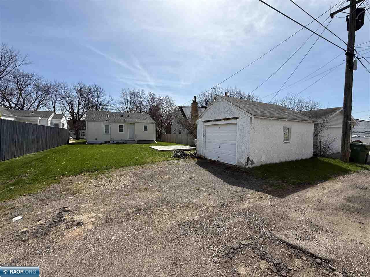 3511 3rd Ave W, Hibbing, MN 55746 Listing Photo  12