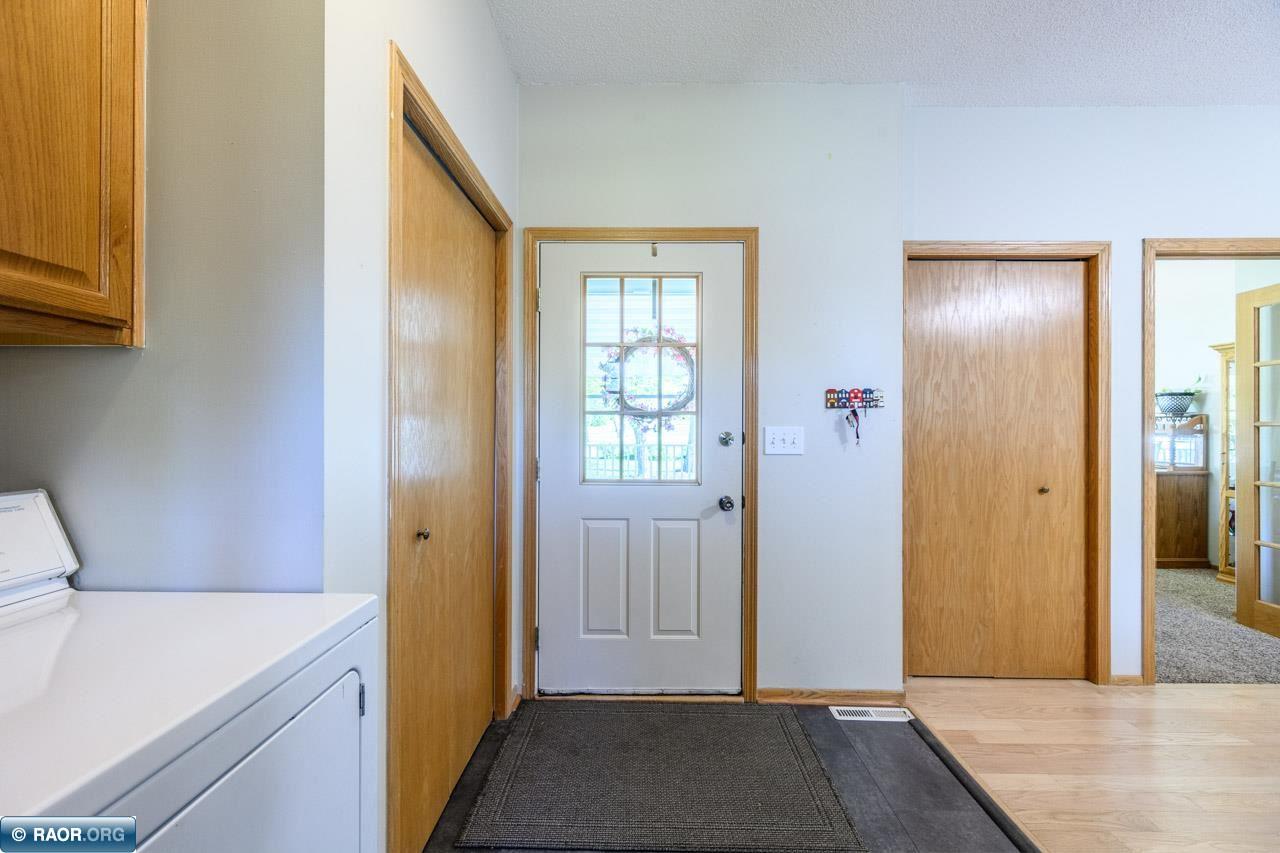 304 Terrace St, Duluth, MN 55811 Listing Photo  3