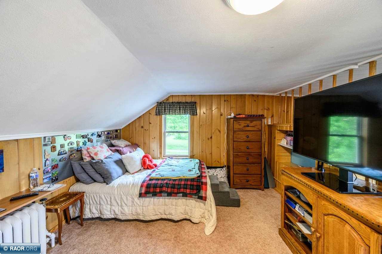 3219 4th Ave W, Hibbing, MN 55746 Listing Photo  18