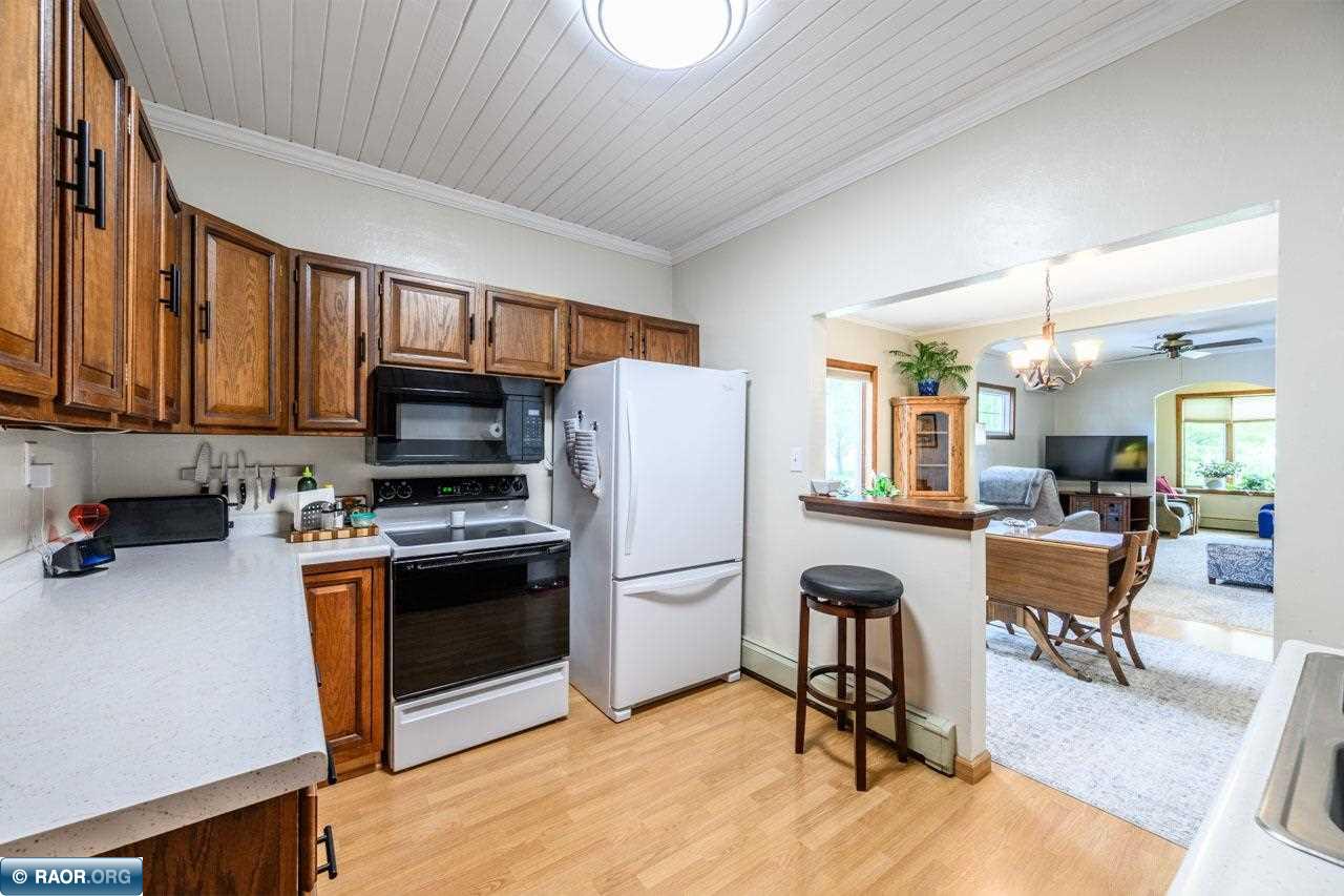 3219 4th Ave W, Hibbing, MN 55746 Listing Photo  10