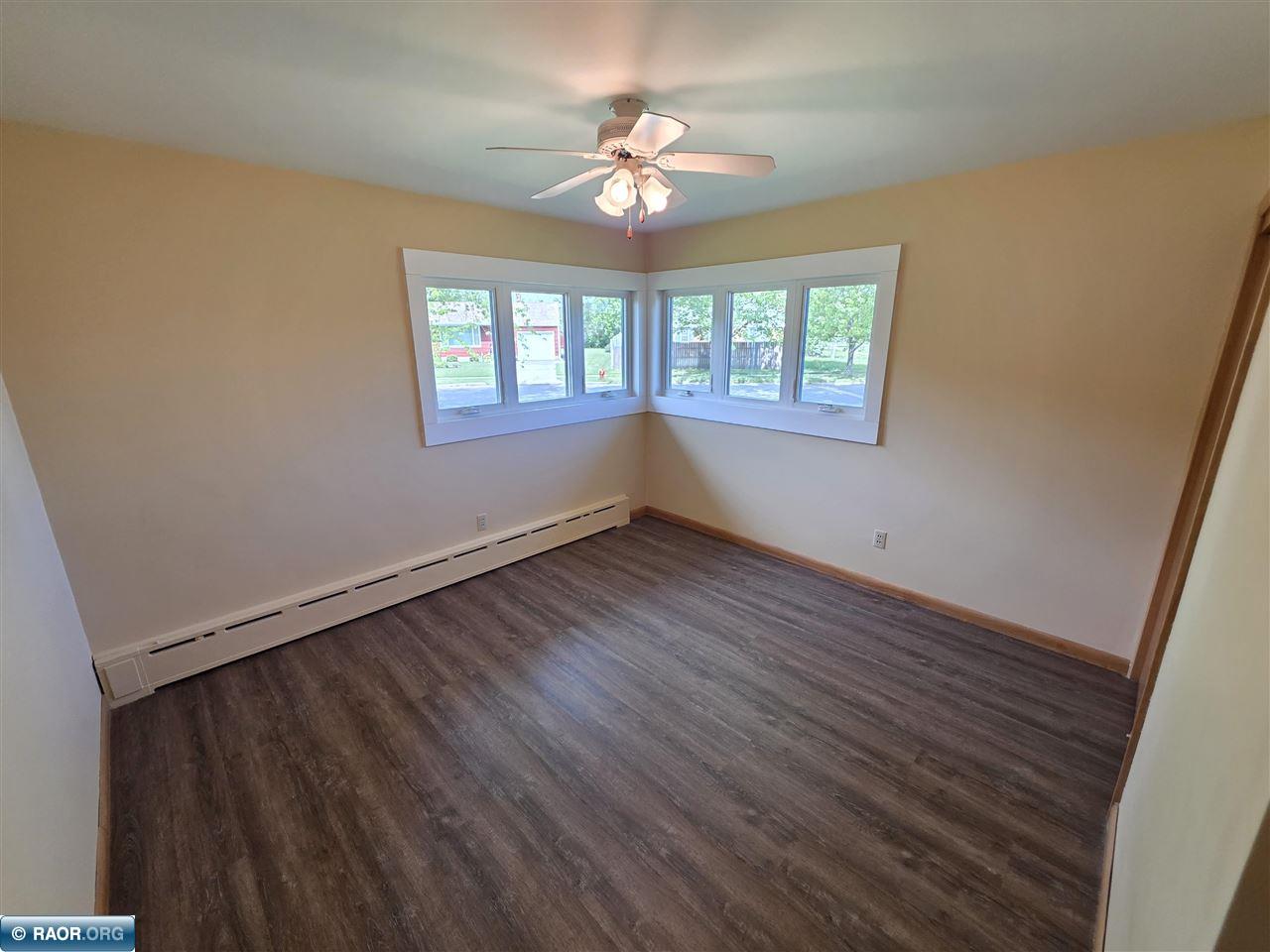 302 N Inner Dr, Hibbing, MN 55746 Listing Photo  20