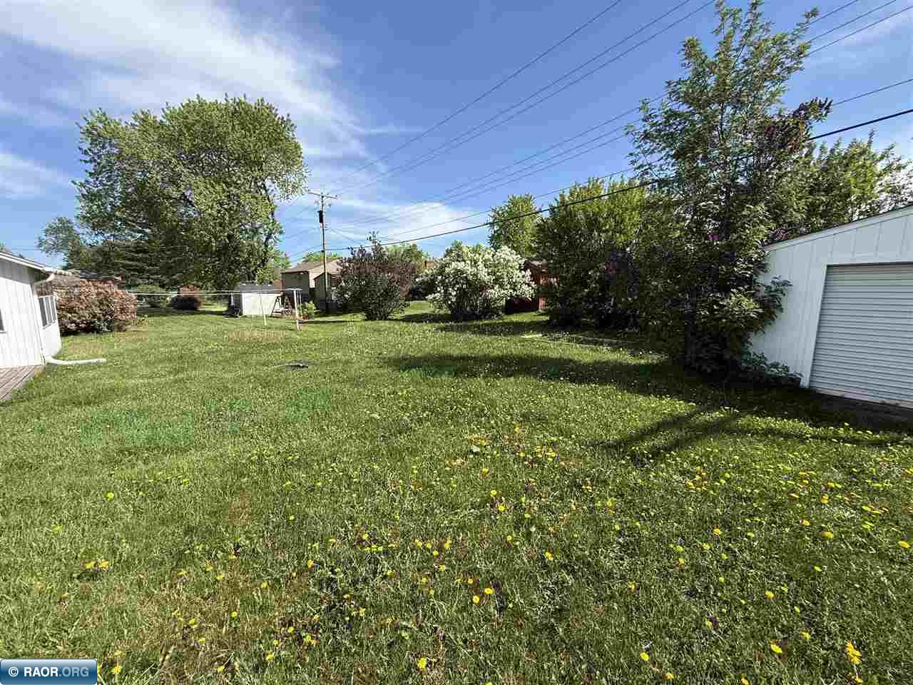 3313 Outer Dr, Hibbing, MN 55746 Listing Photo  18