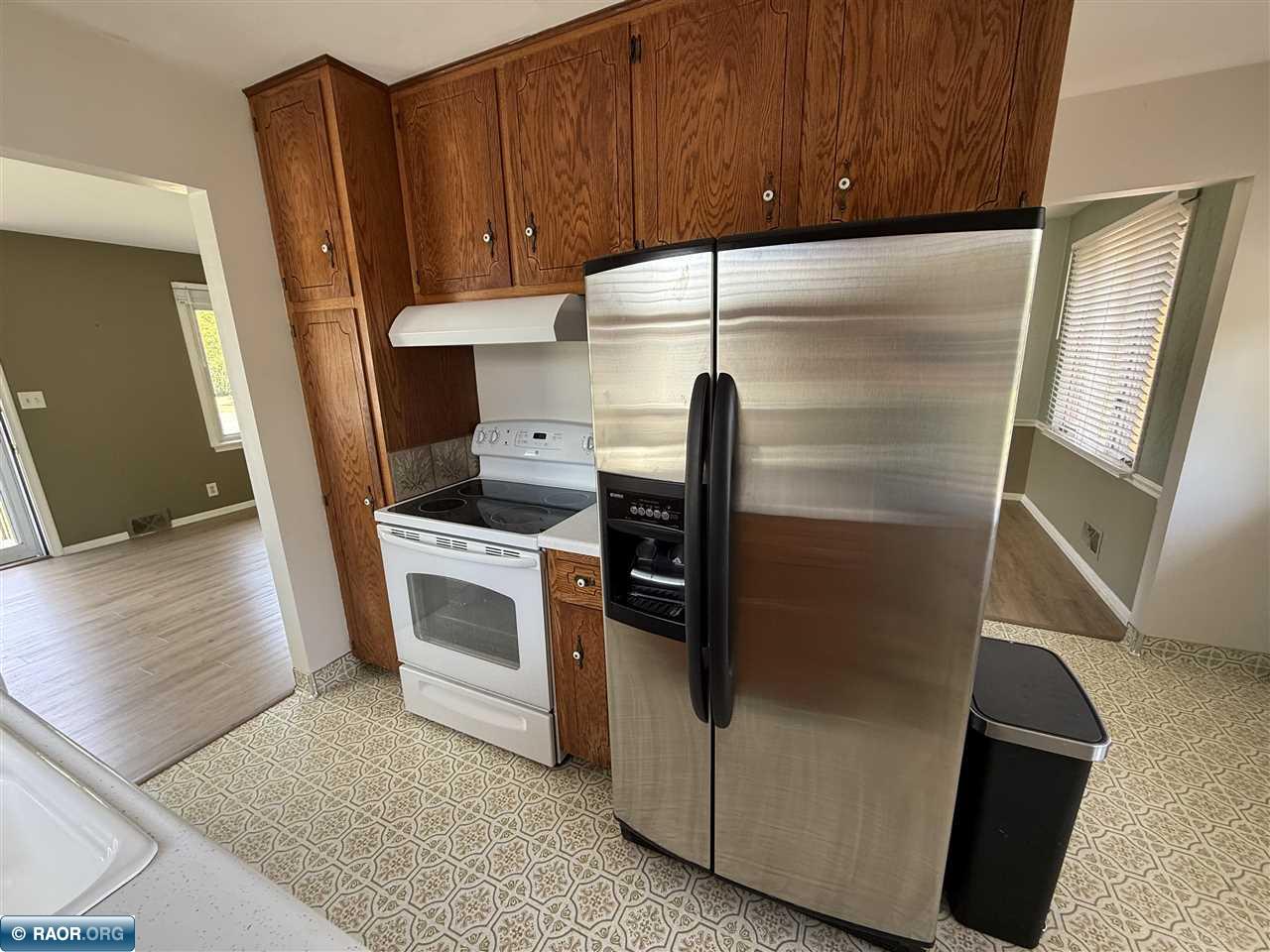 3313 Outer Dr, Hibbing, MN 55746 Listing Photo  22