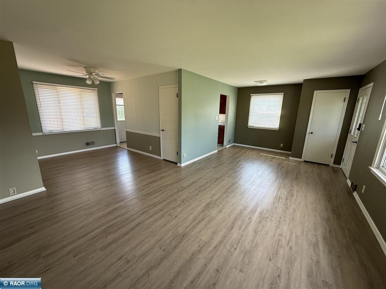 3313 Outer Dr, Hibbing, MN 55746 Listing Photo  28