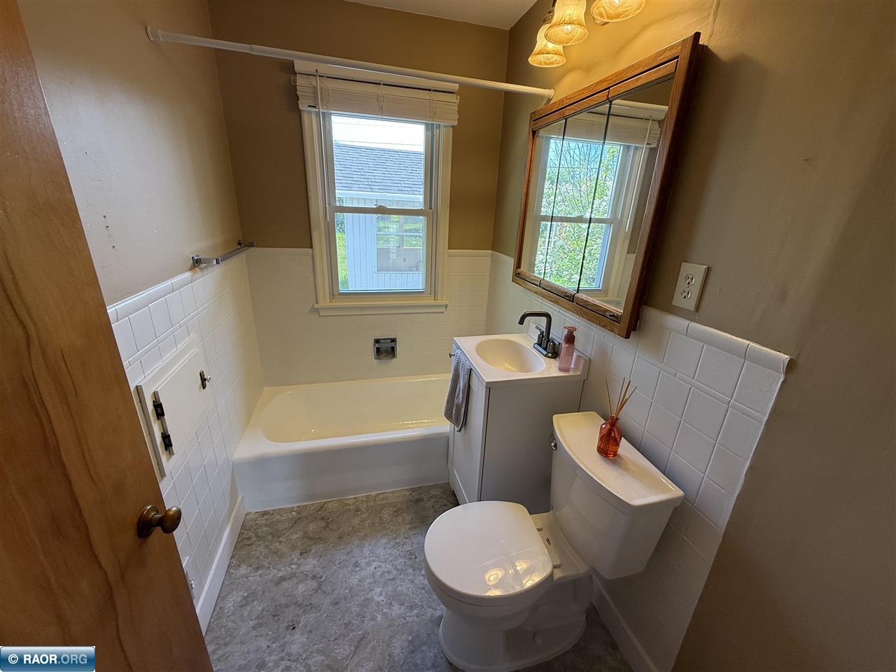 3313 Outer Dr, Hibbing, MN 55746 Listing Photo  33
