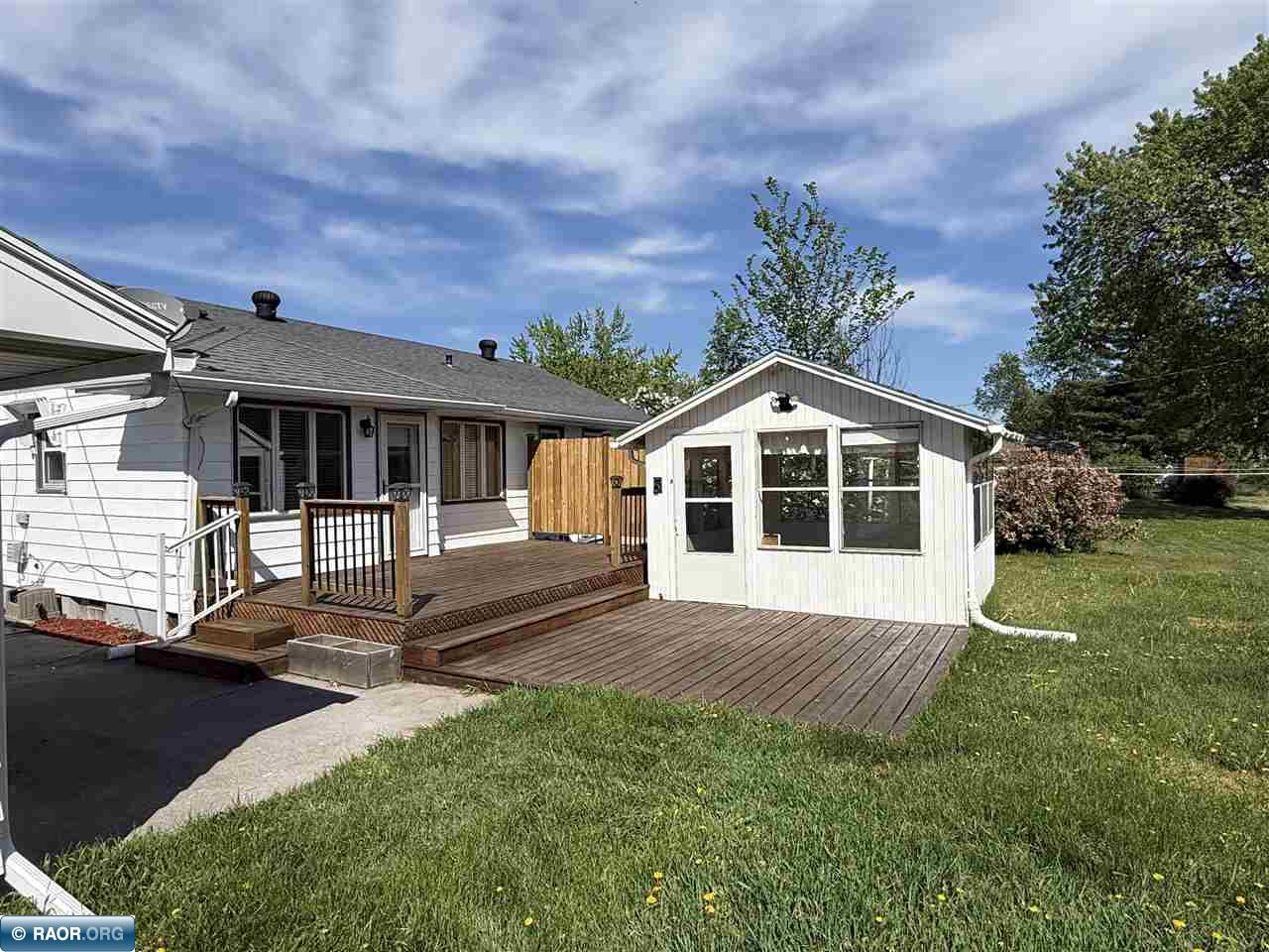 3313 Outer Dr, Hibbing, MN 55746 Listing Photo  10