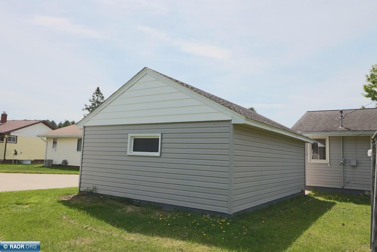 710 Summit Street, Aurora, MN 55705 Listing Photo  5