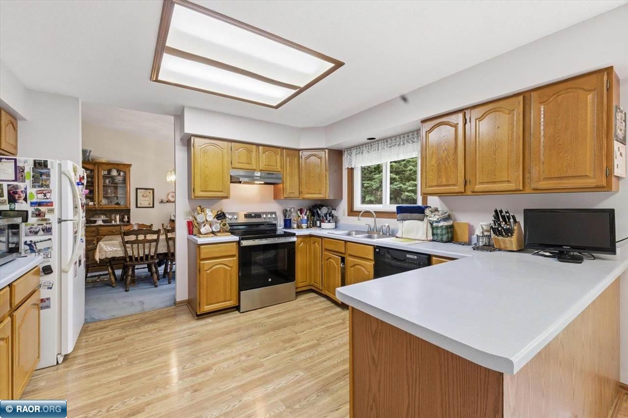 1730 E 37th St, Hibbing, MN 55746 Listing Photo  18