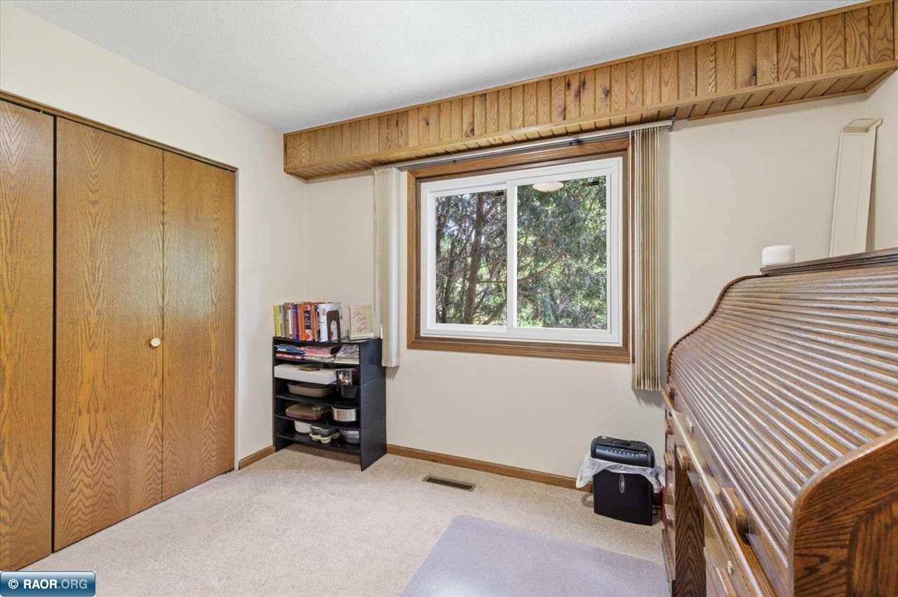 1730 E 37th St, Hibbing, MN 55746 Listing Photo  28