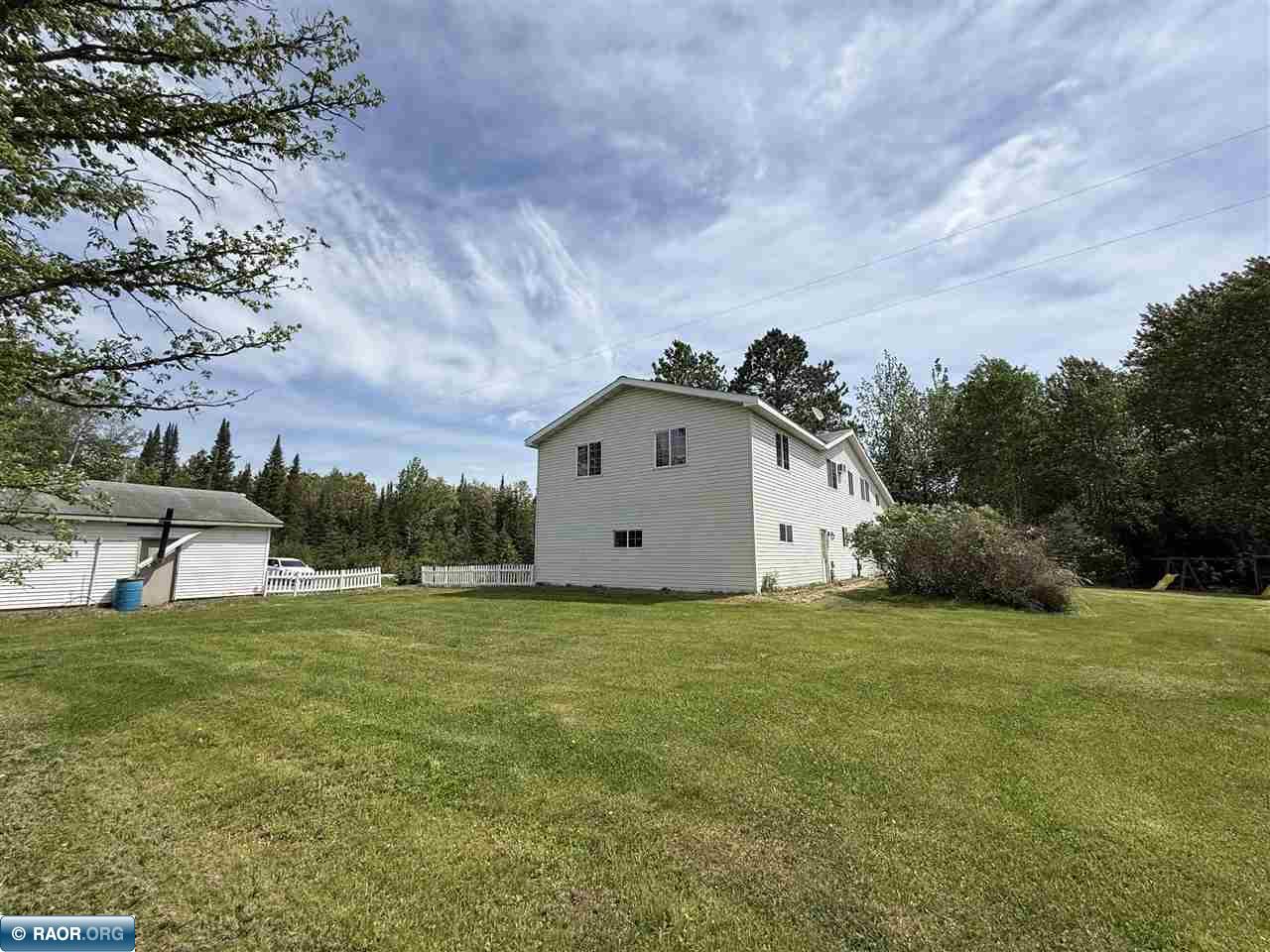 9764 Zim Rd, Zim, MN 55746 Listing Photo  4