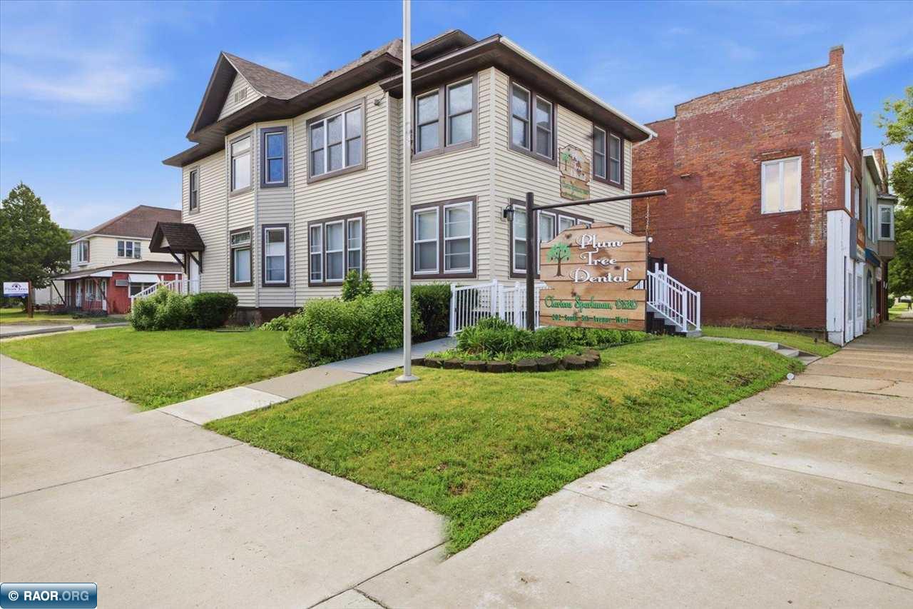 202 S 5th Ave S