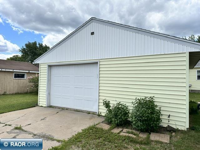 1119 S 12th St.