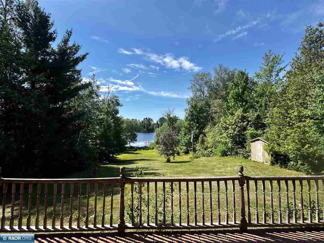 8128 Long Lake Rd