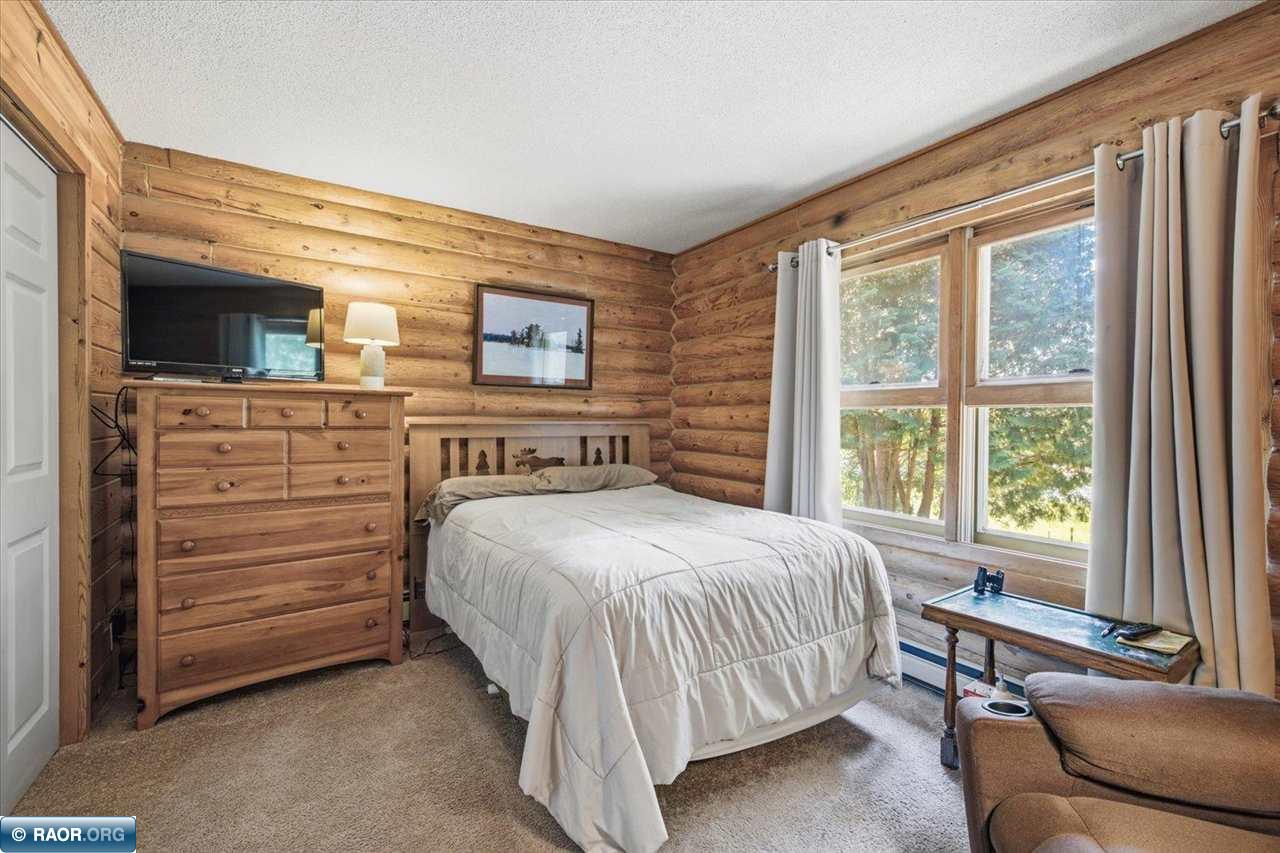 6256 Heritage Trail