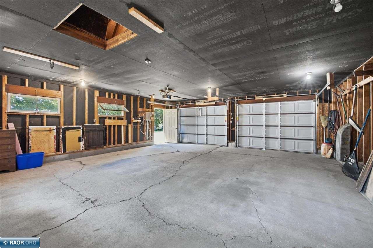 6256 Heritage Trail