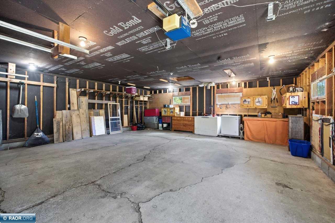 6256 Heritage Trail