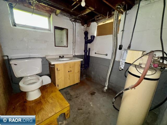 5722 Mountain Dr.
