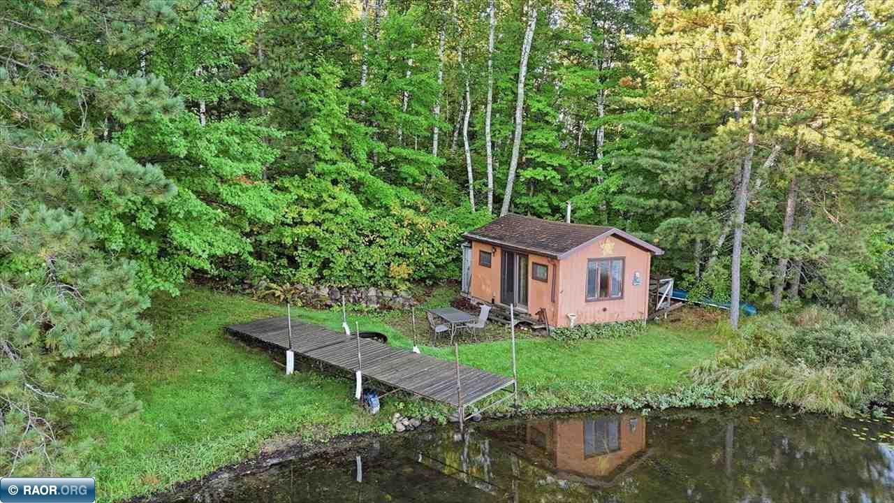 4015 Long Lake Shores Rd