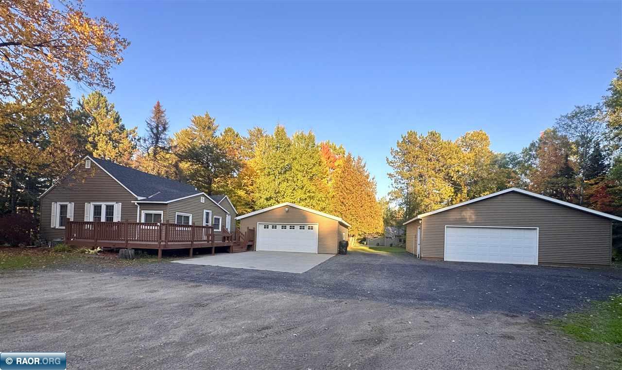 7114 Ely Lake Dr