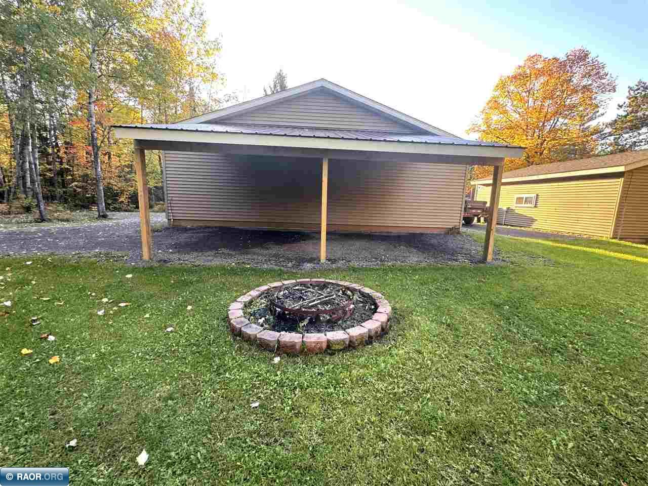 7114 Ely Lake Dr