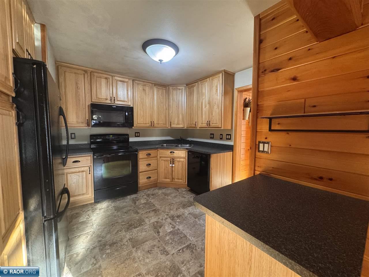 7114 Ely Lake Dr