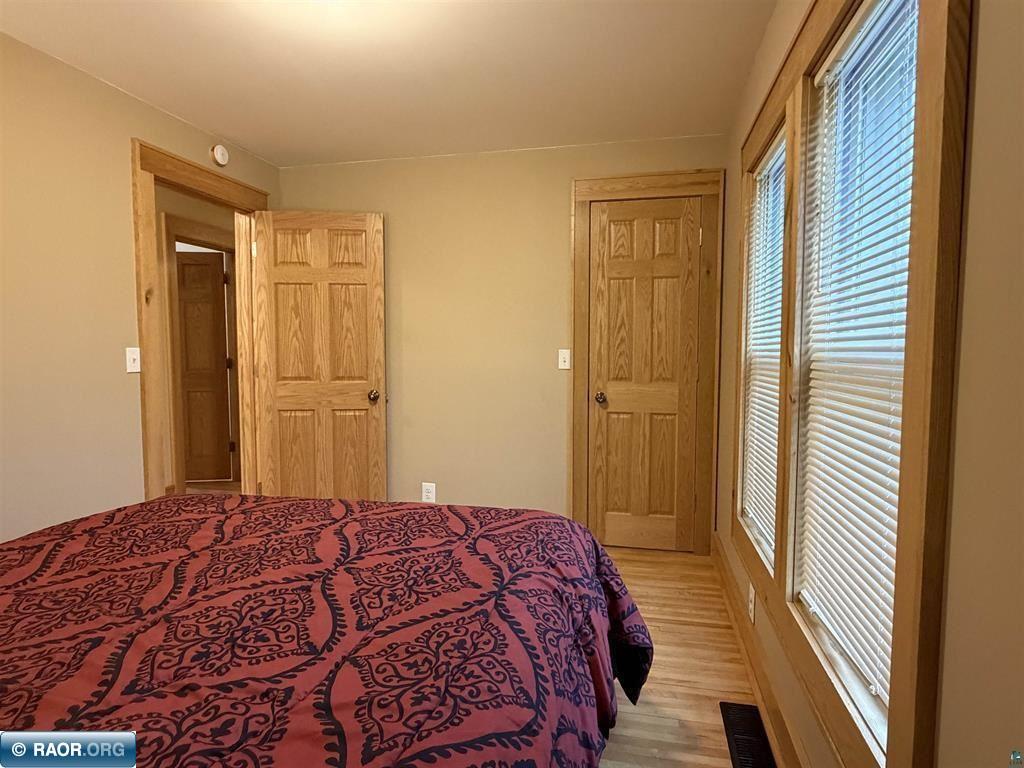 3105 W 3rd St, Duluth, MN 55806 Listing Photo  16