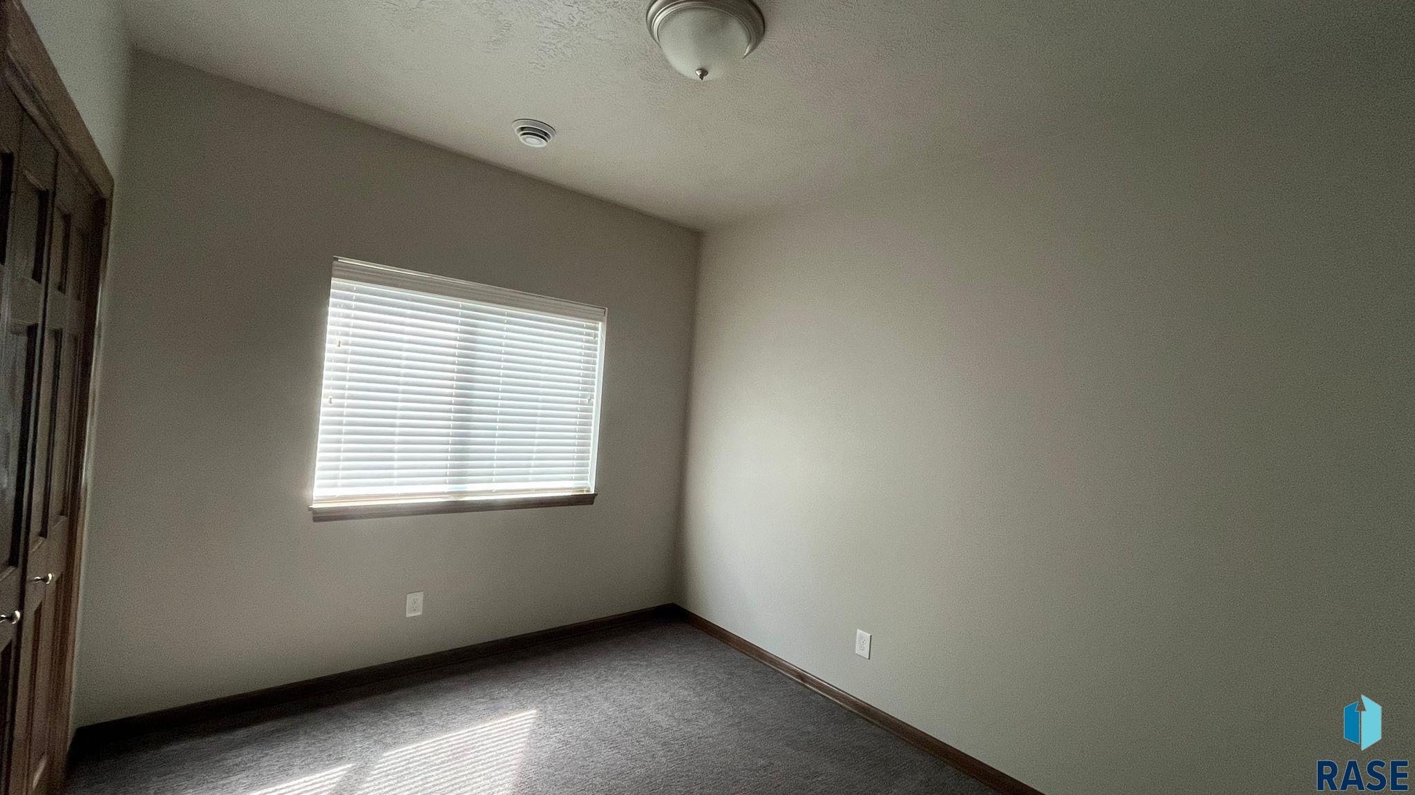 3507 Chatham St, Sioux Falls