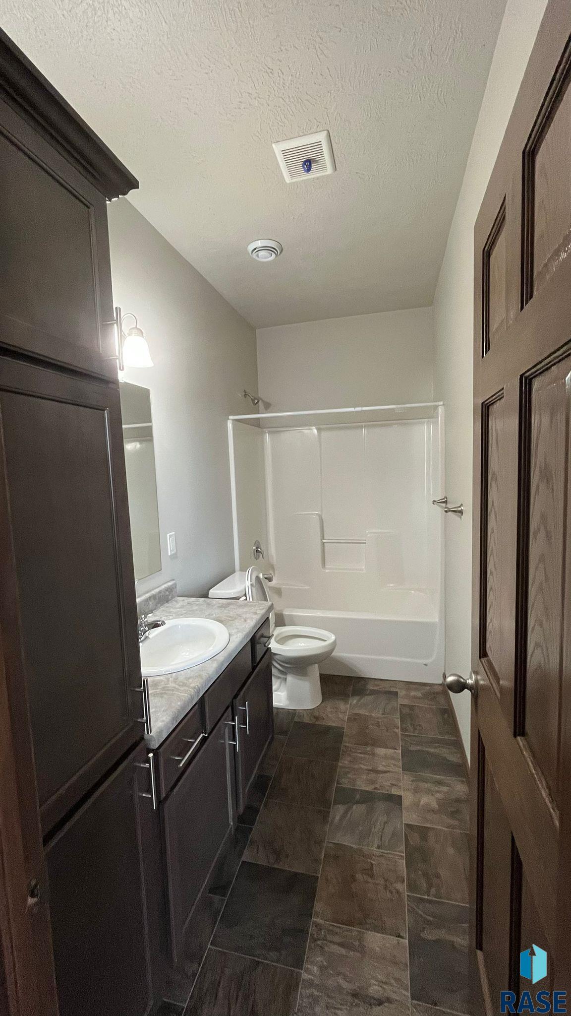3507 Chatham St, Sioux Falls