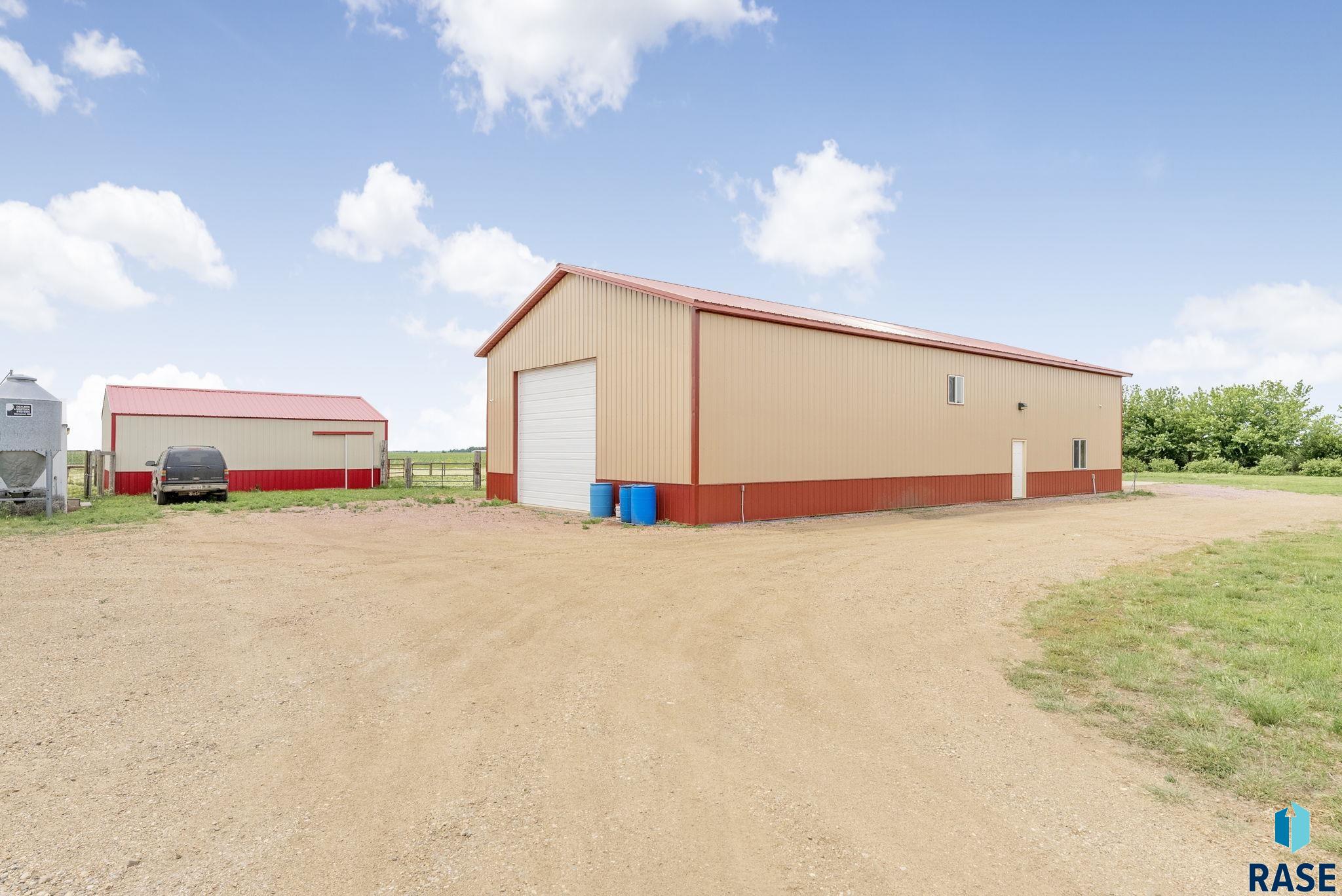 44453 262nd St, Canistota