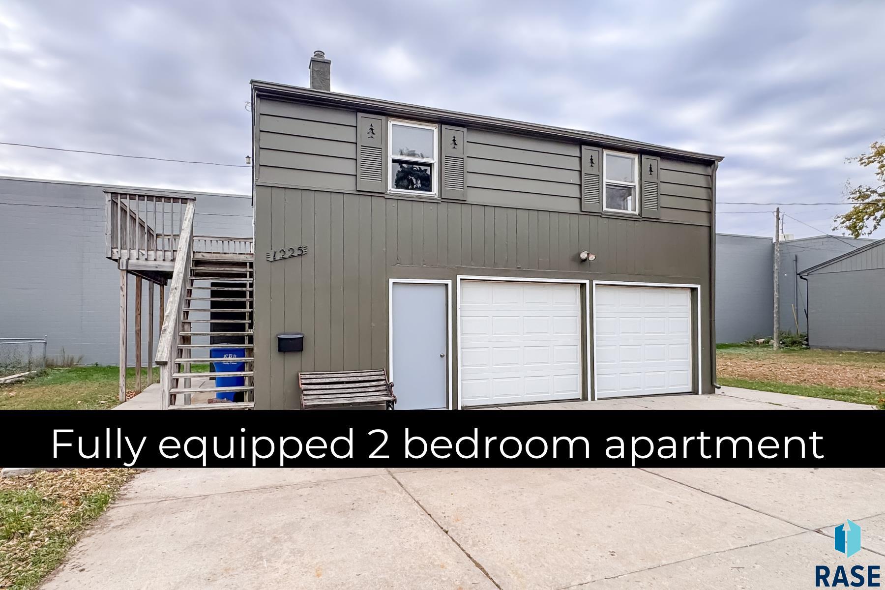 1221 E 12th St Street