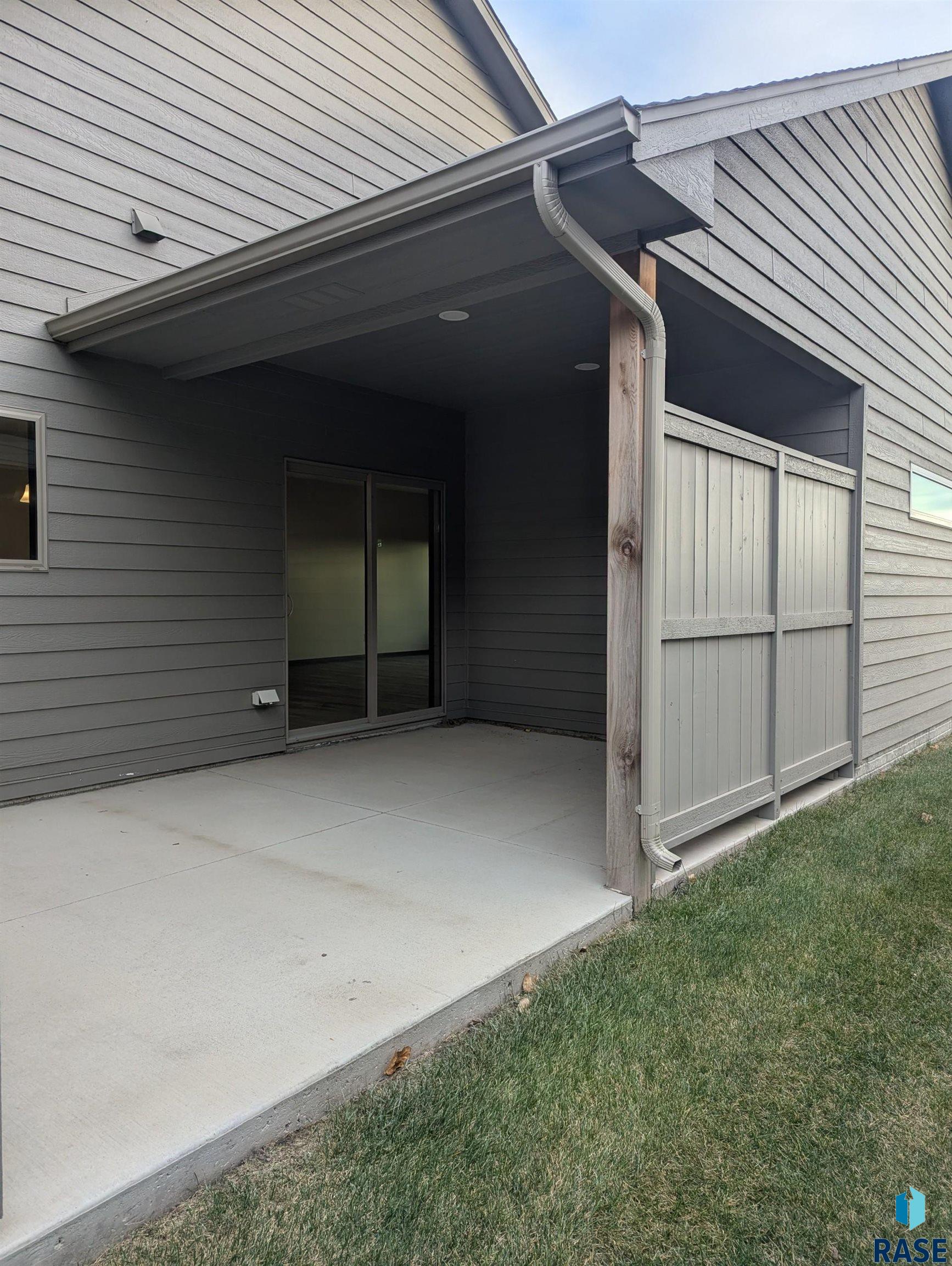 7509 Flowerfield Pl, Sioux Falls
