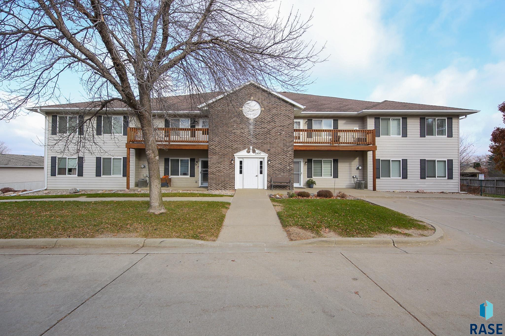 3300 W Miles Pl, Sioux Falls