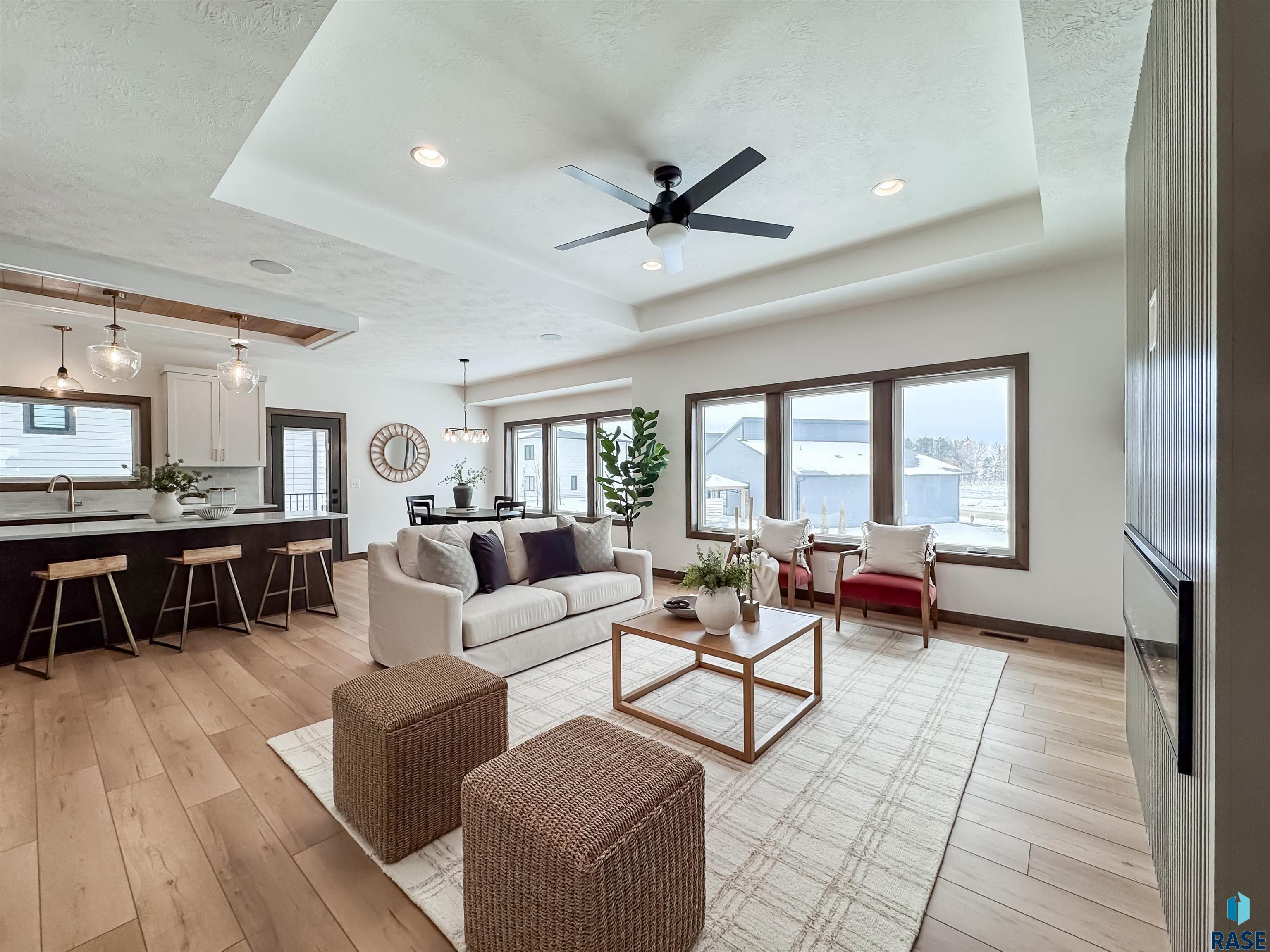 8320 E Sheridan Cir Circle