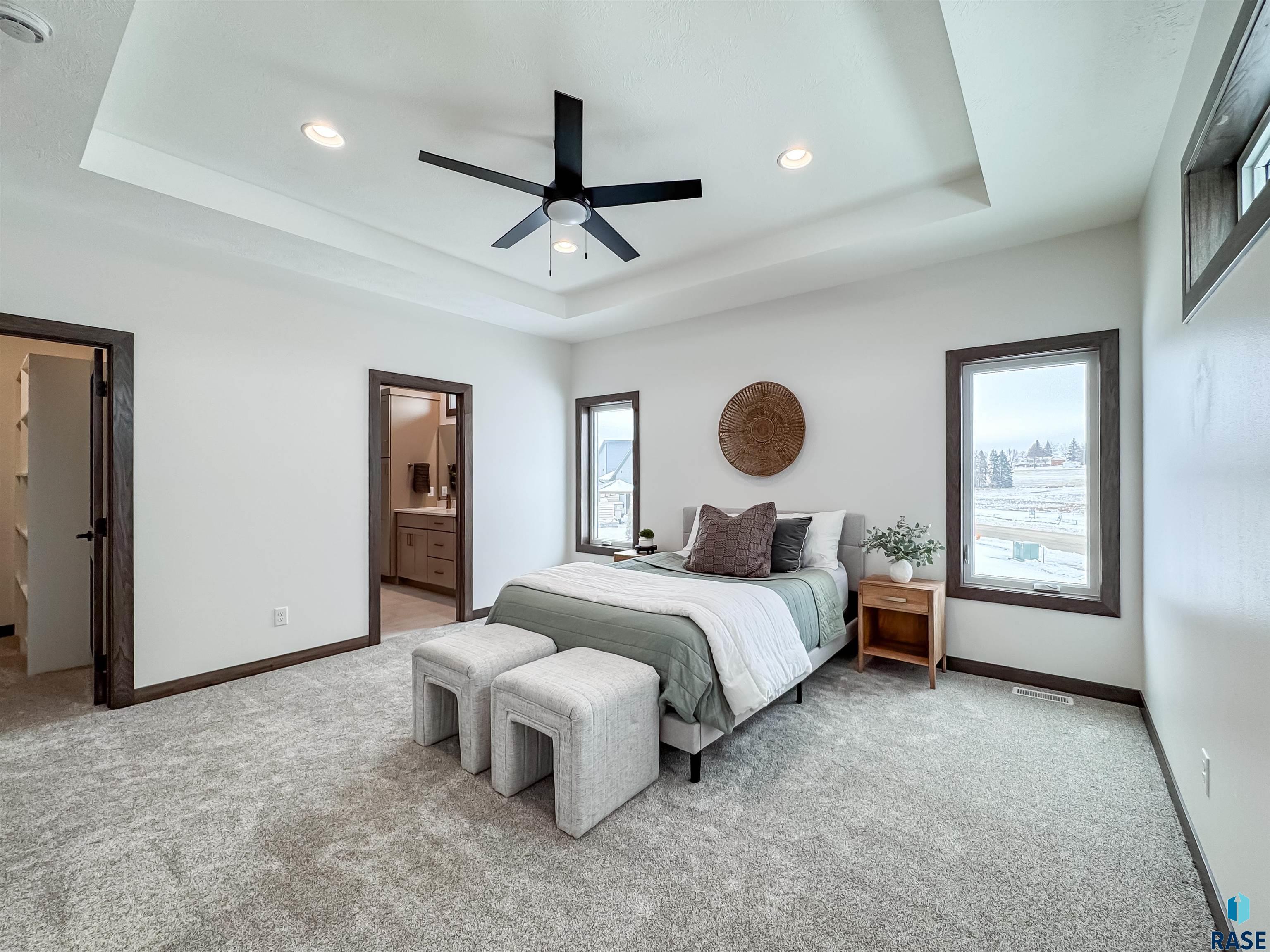 8320 E Sheridan Cir Circle