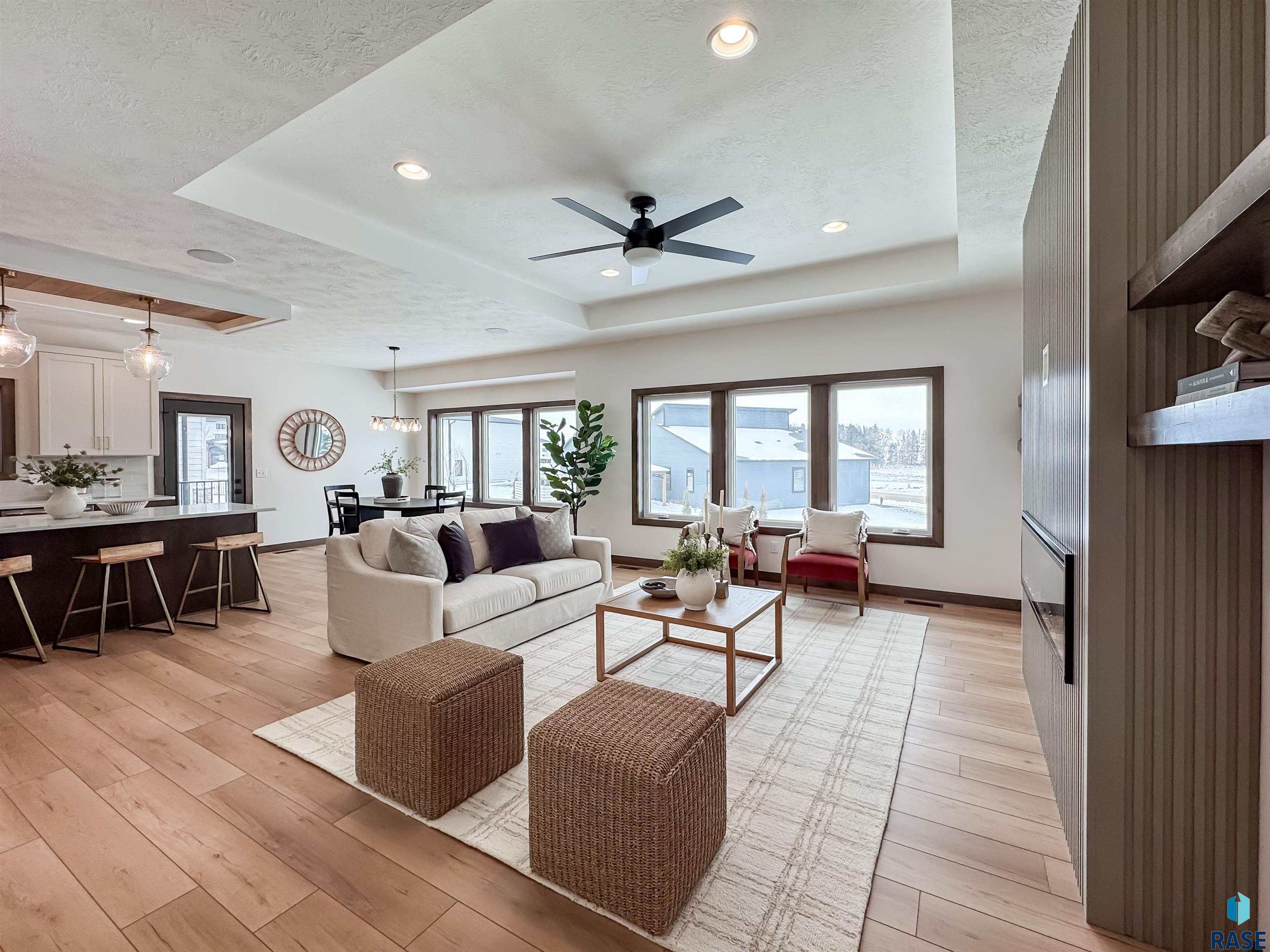 8320 E Sheridan Cir Circle