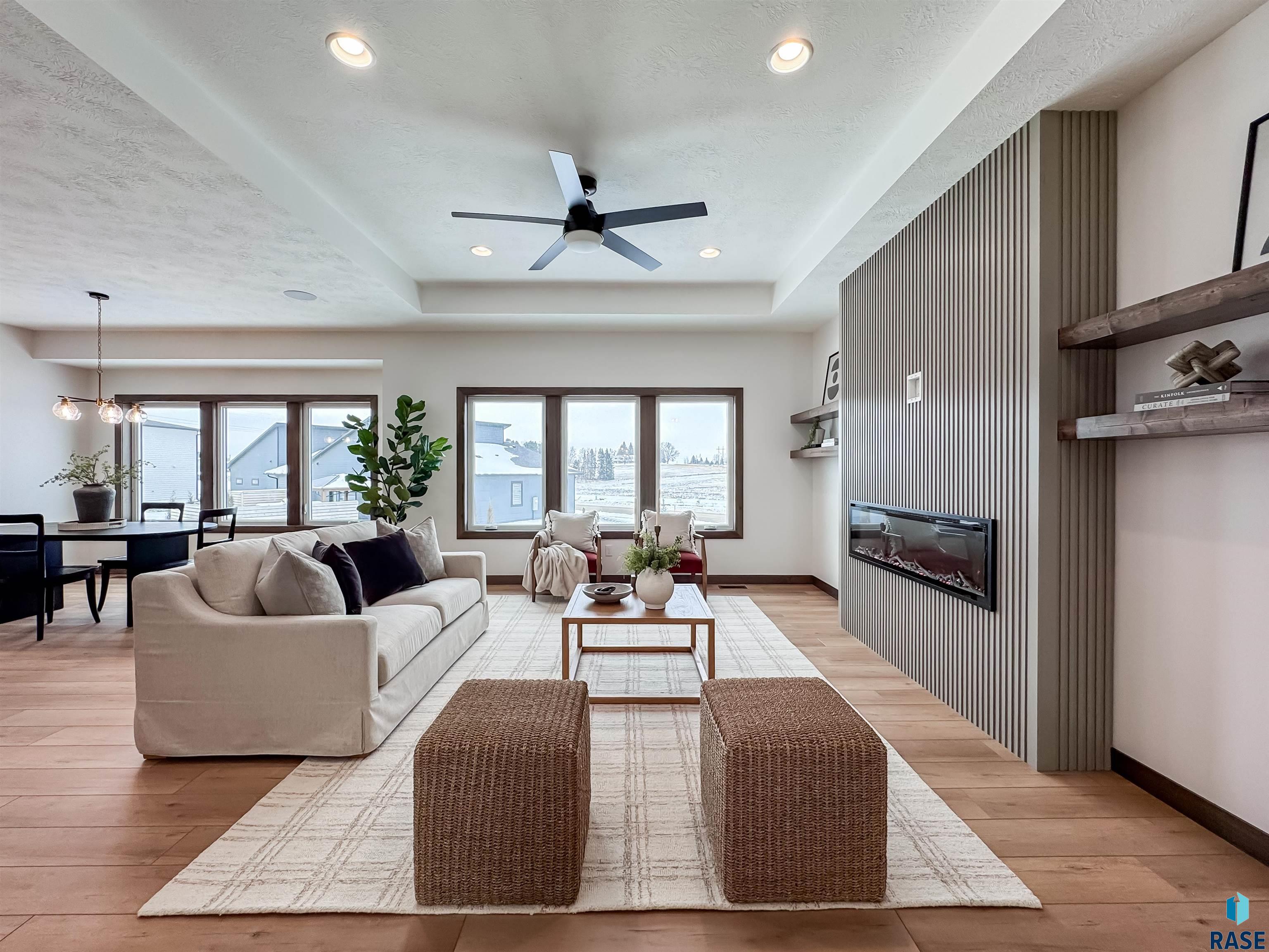 8320 E Sheridan Cir Circle