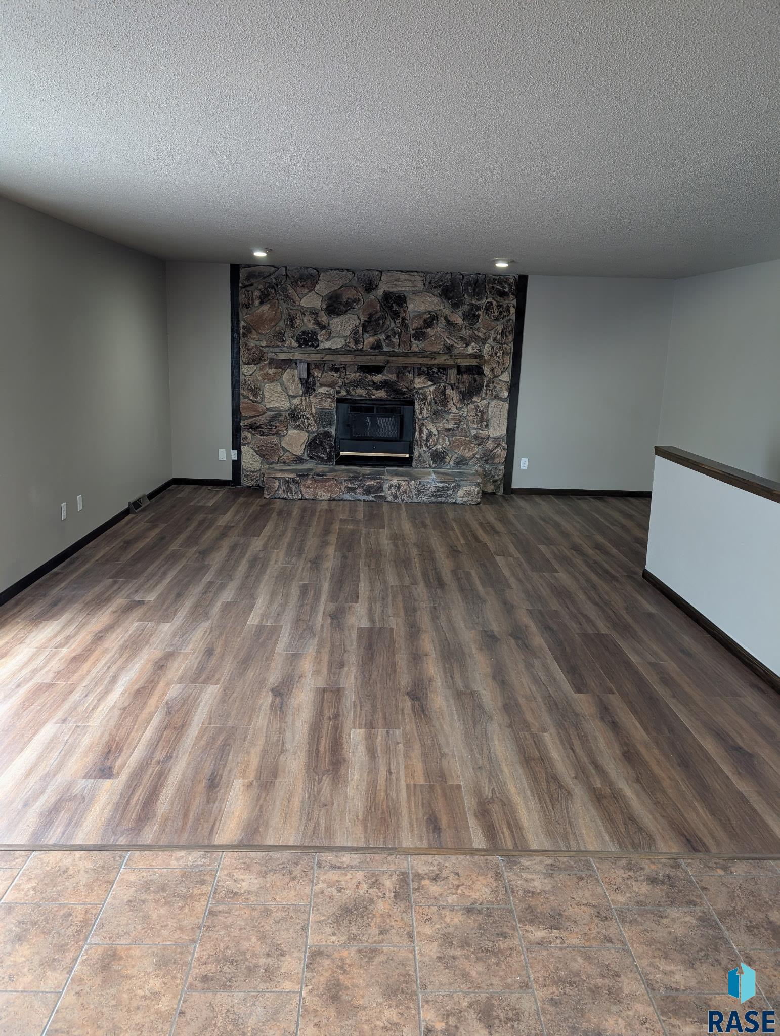 5808 32 St, Sioux Falls