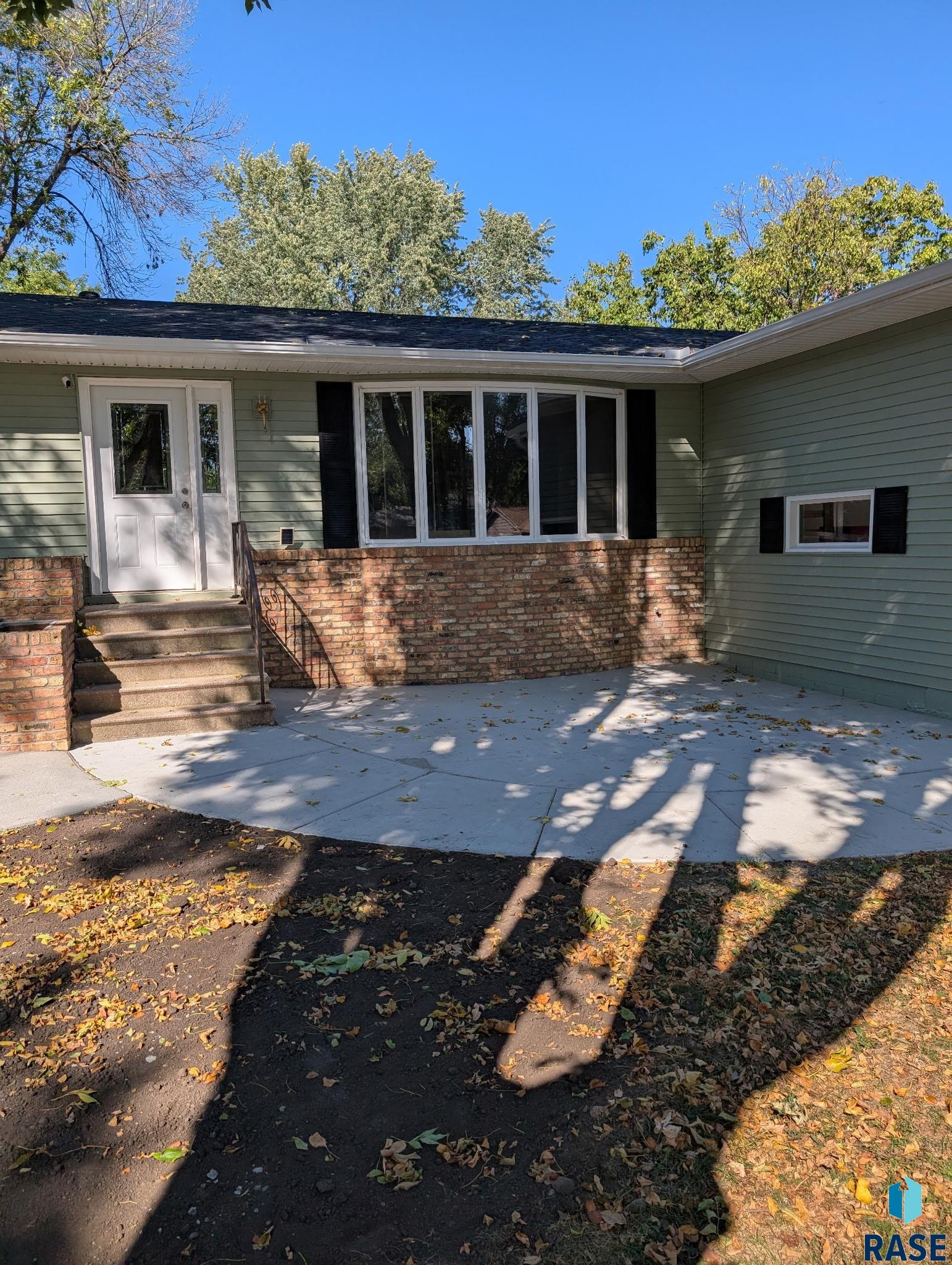 5808 32 St, Sioux Falls