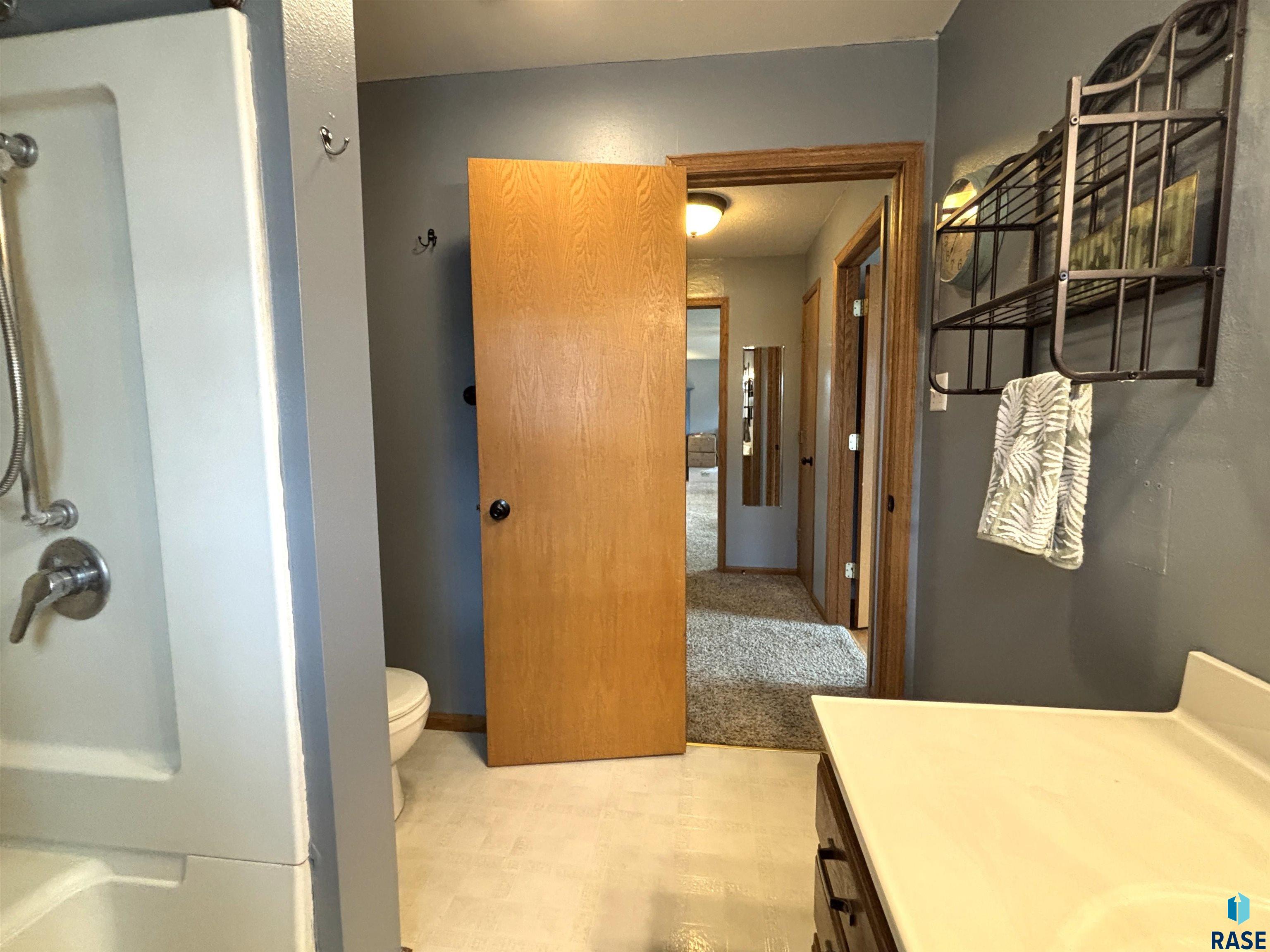 335 E 9th St Street