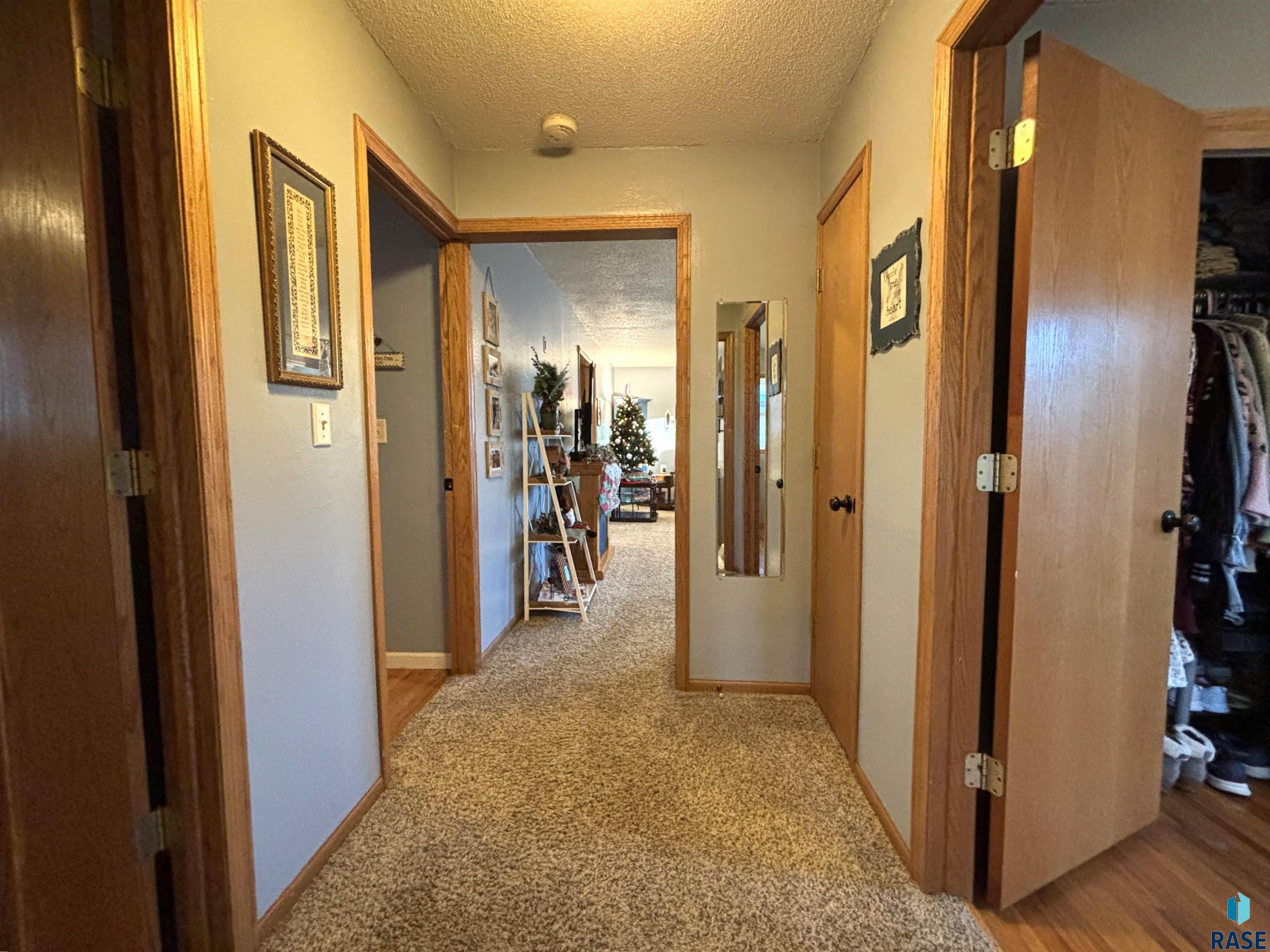 335 E 9th St Street