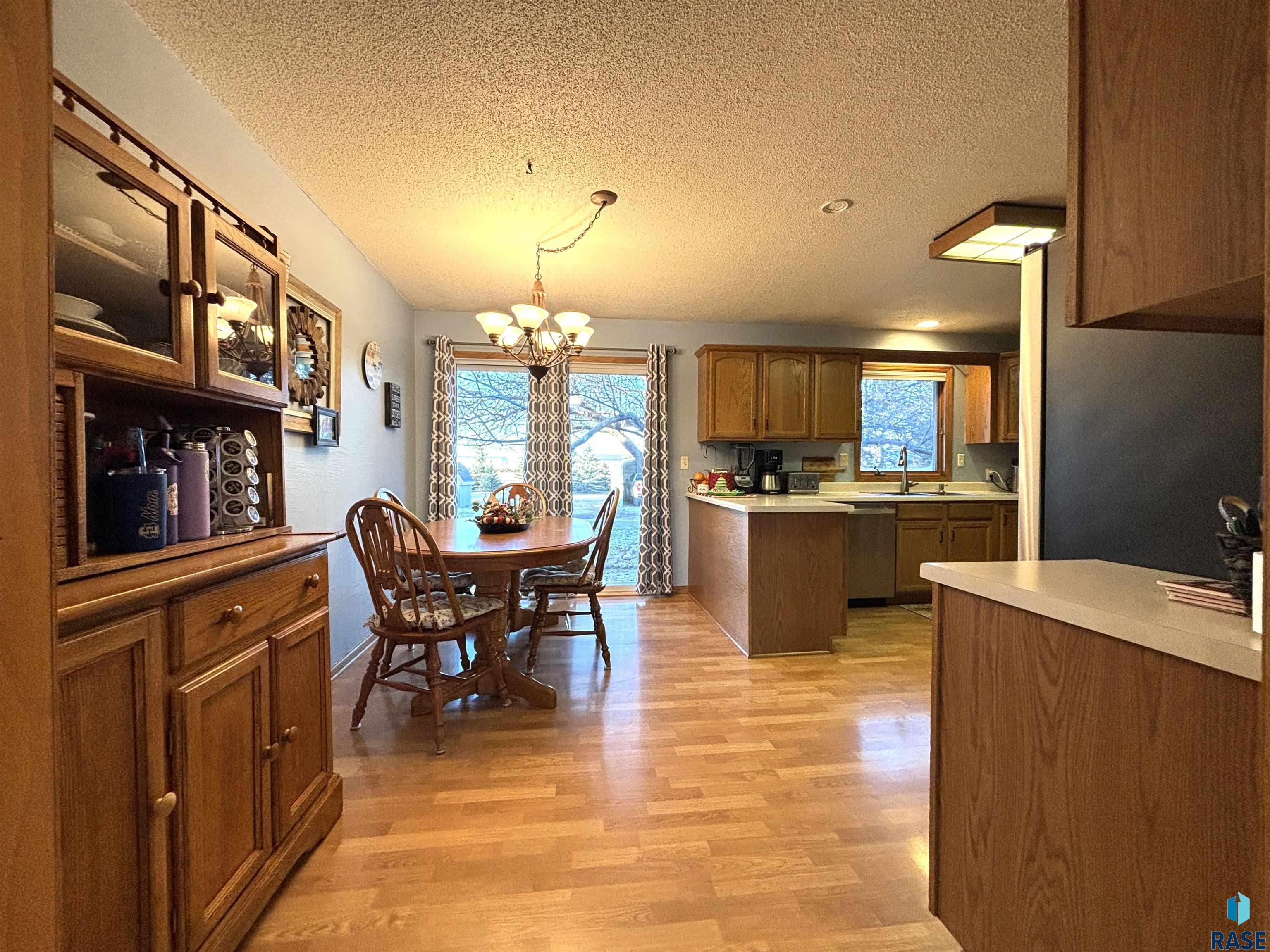 335 E 9th St Street