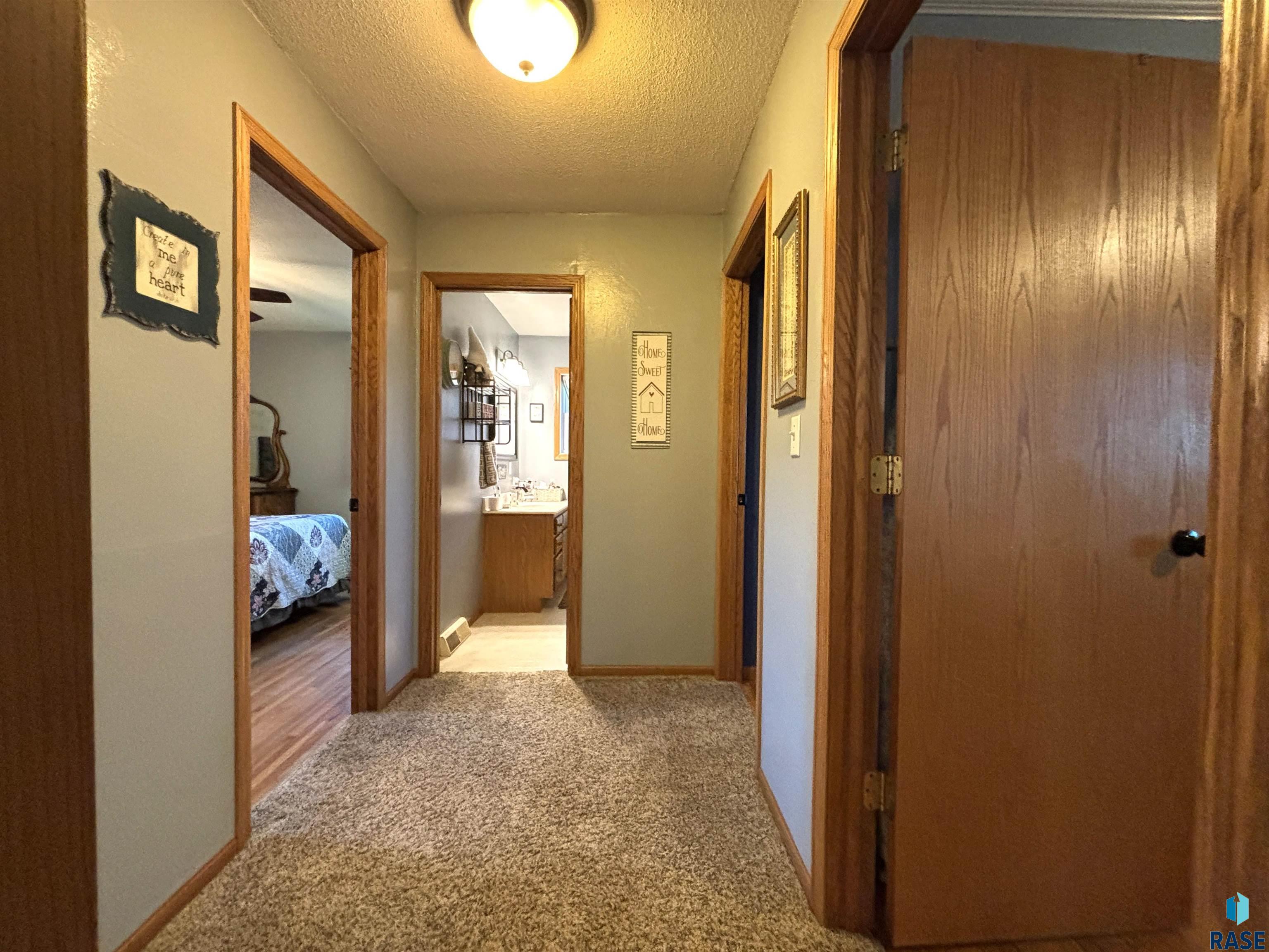 335 E 9th St Street