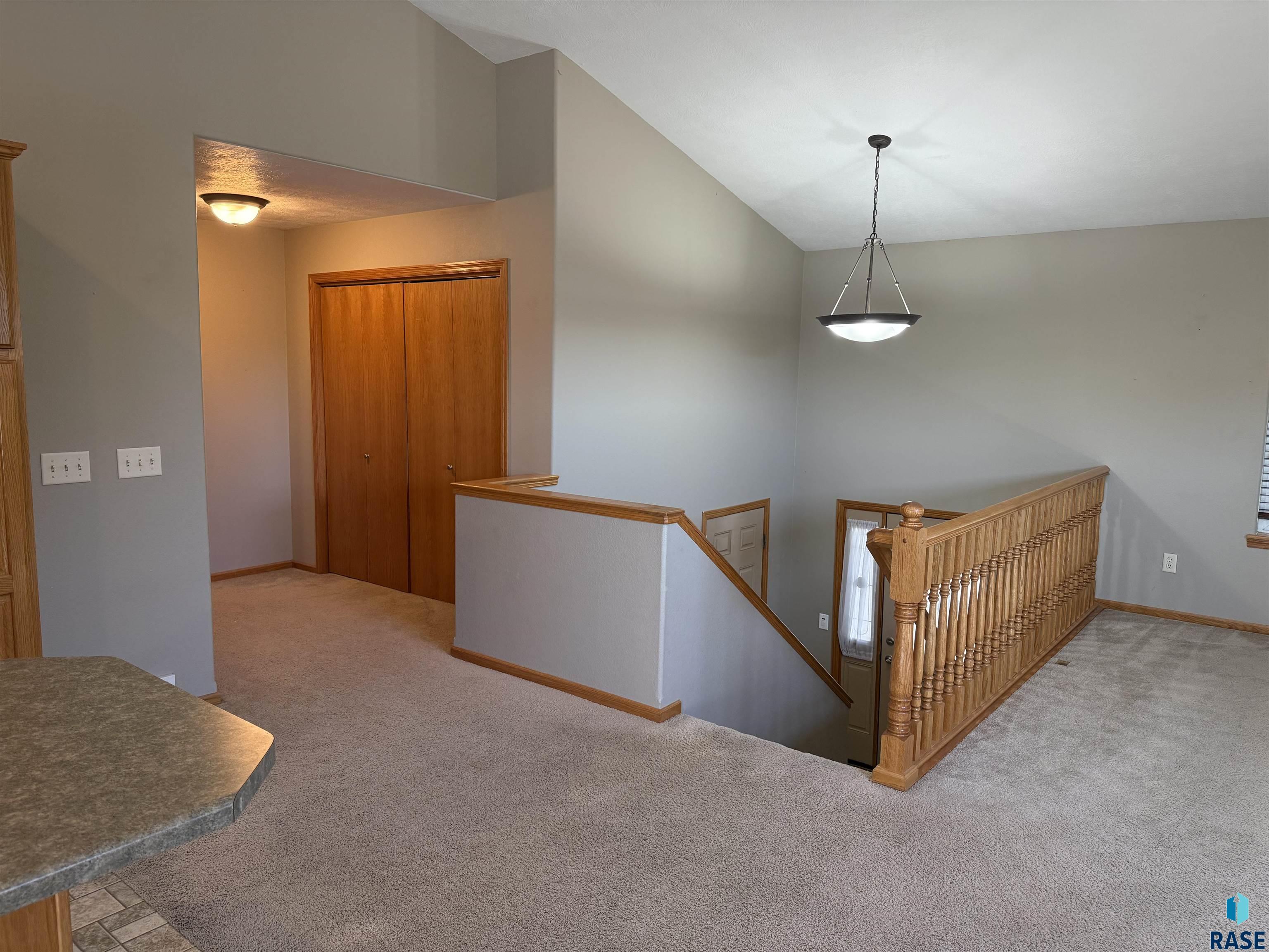 3509 Hughes Pl, Sioux Falls