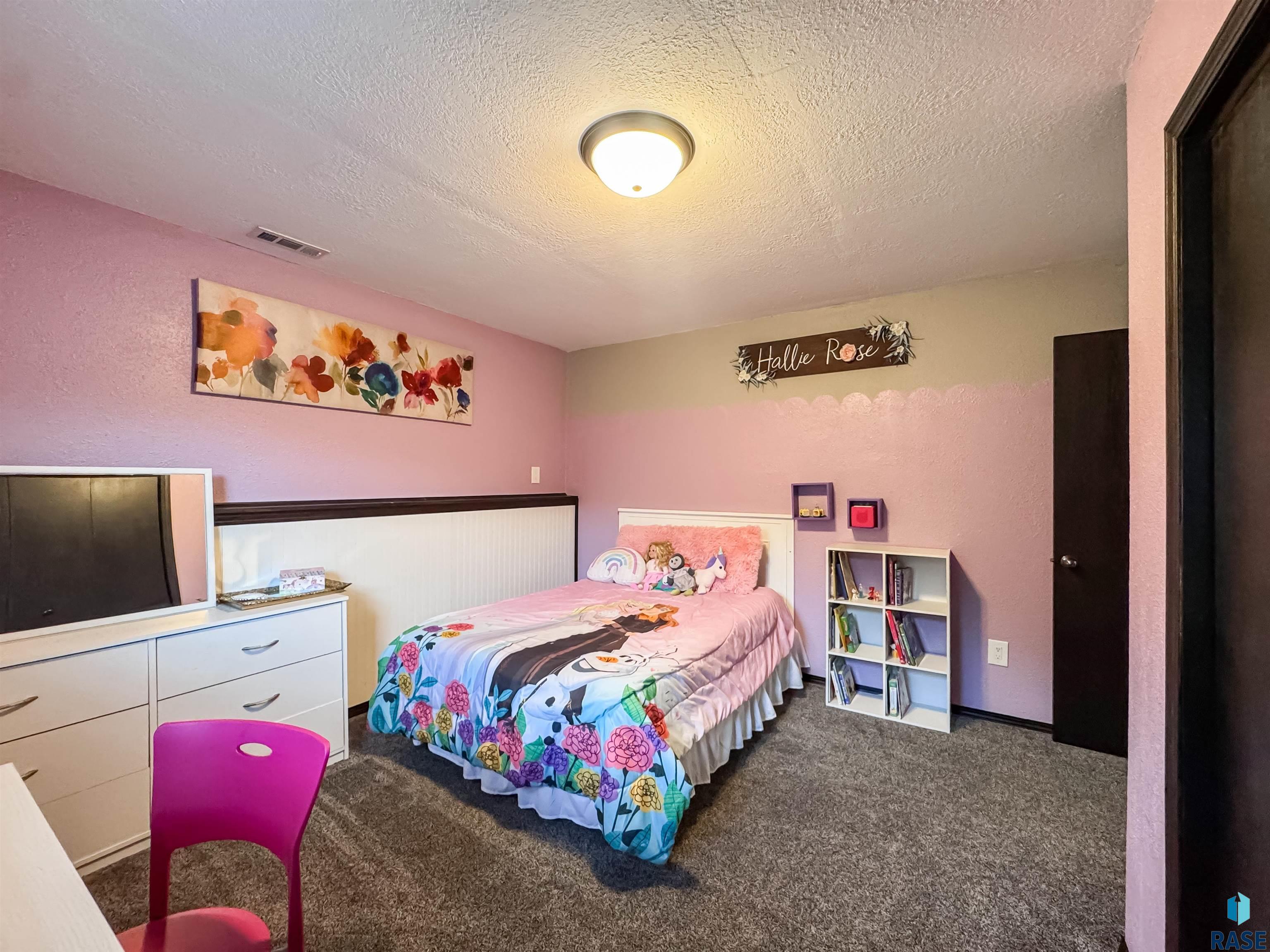4008 W 92nd St Street