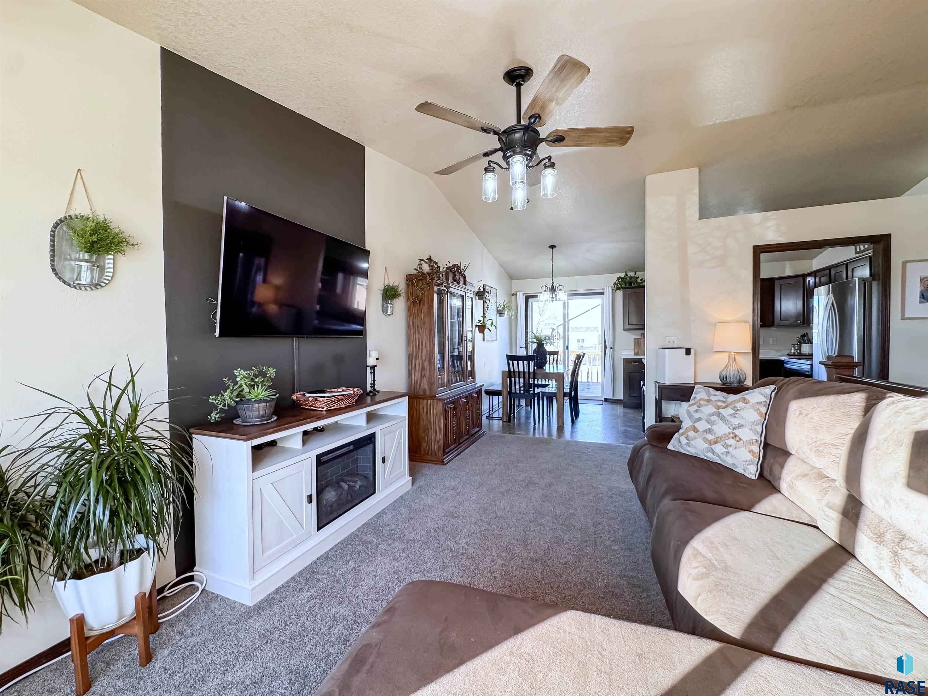 4008 W 92nd St Street