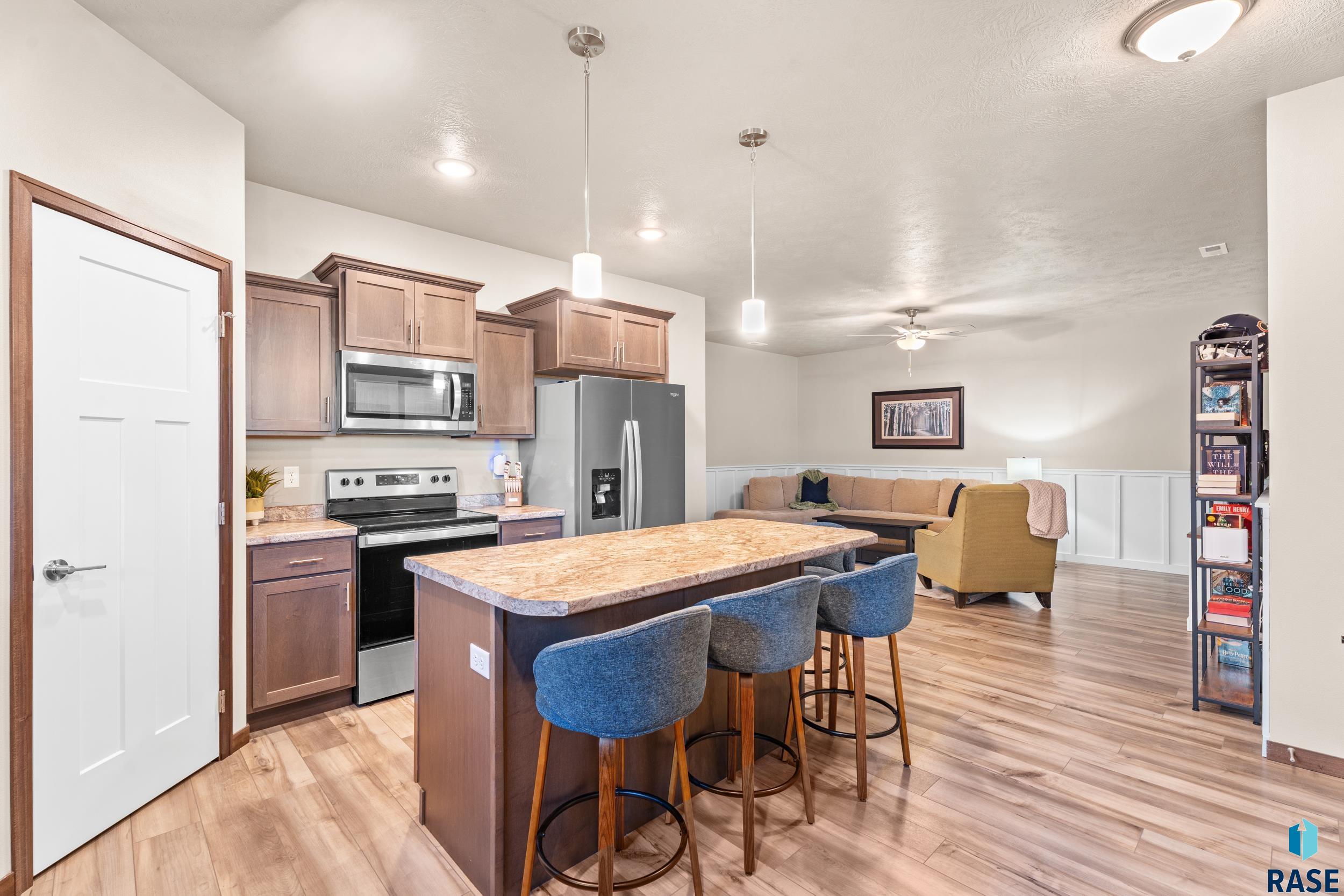 107 Countryside Ave, Lennox