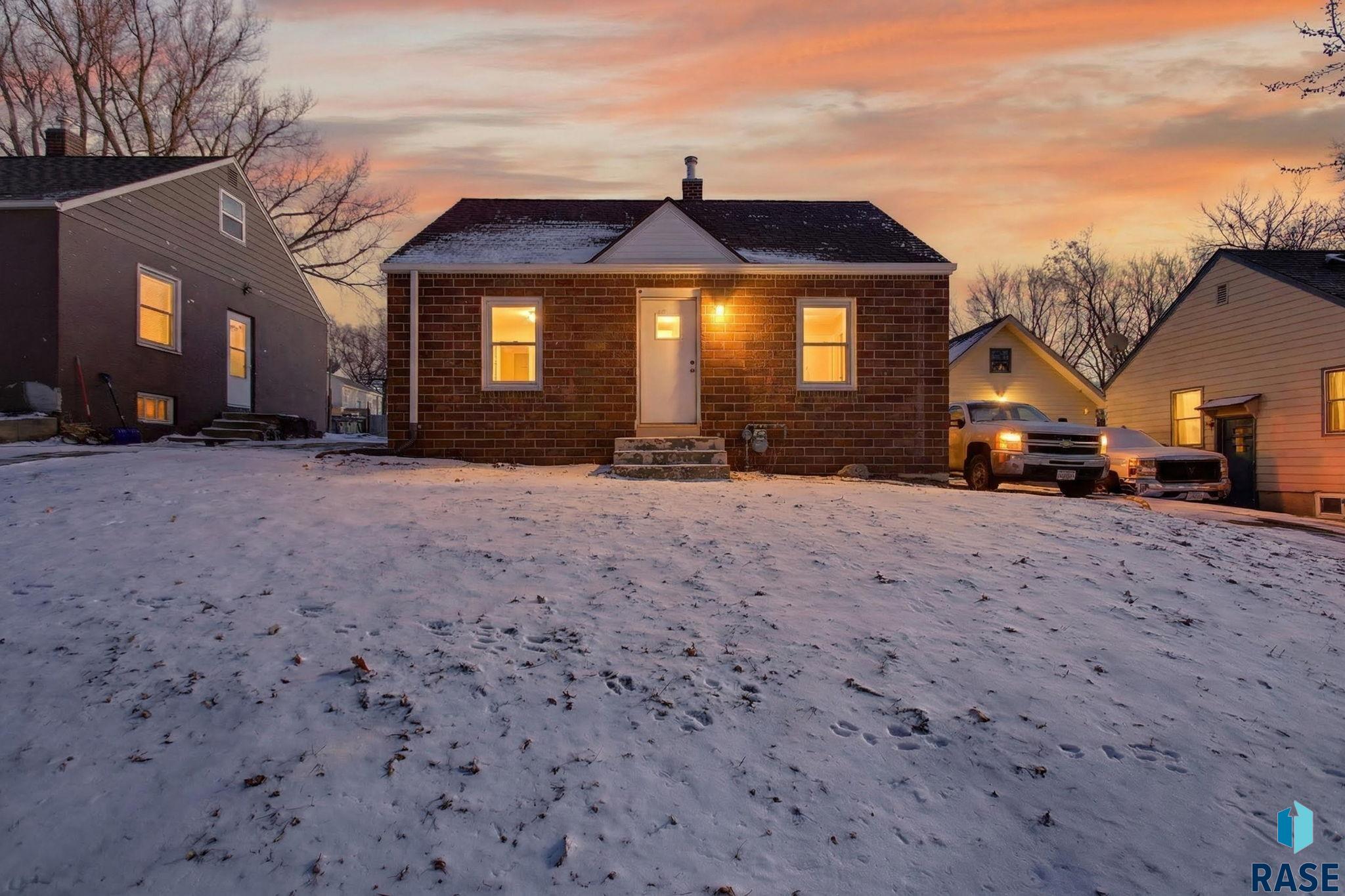 536 Glendale Ave, Sioux Falls