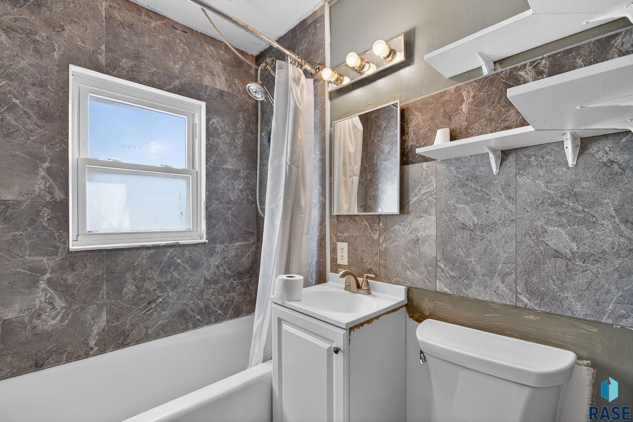 536 Glendale Ave, Sioux Falls