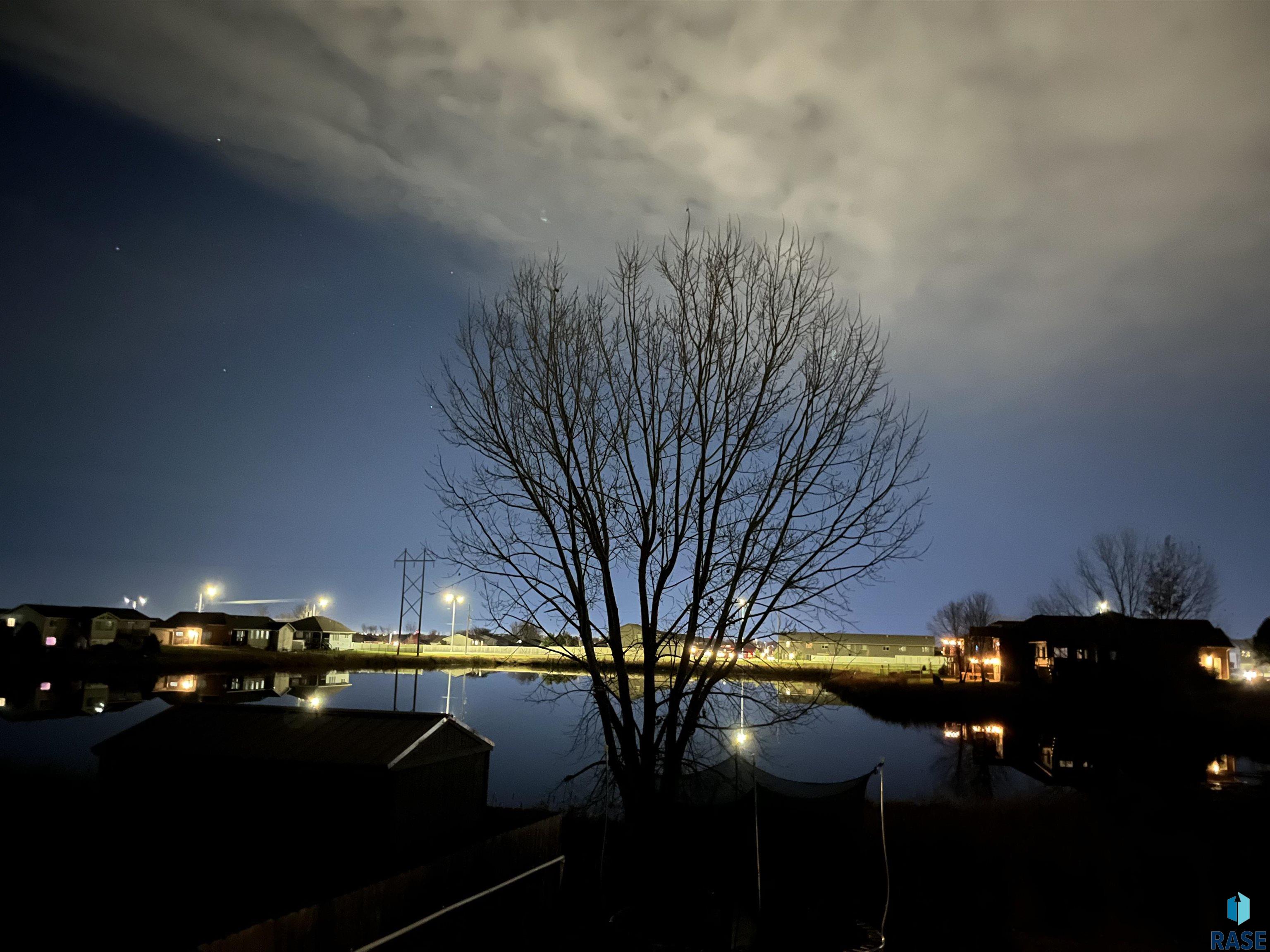 1100 S Maria Ave Avenue