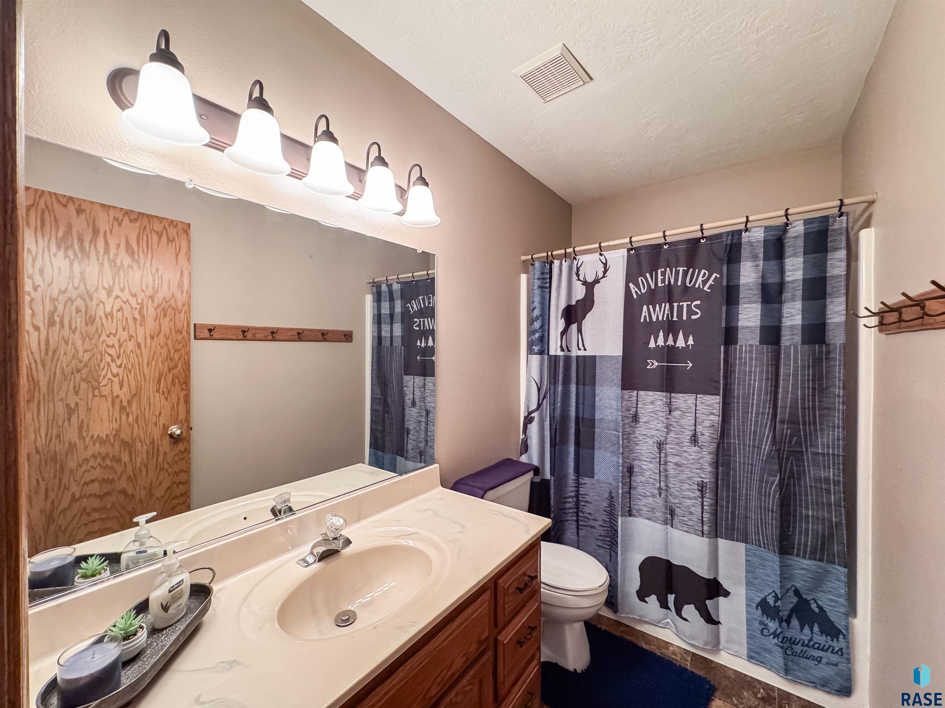 900 S Parkview Blvd Boulevard